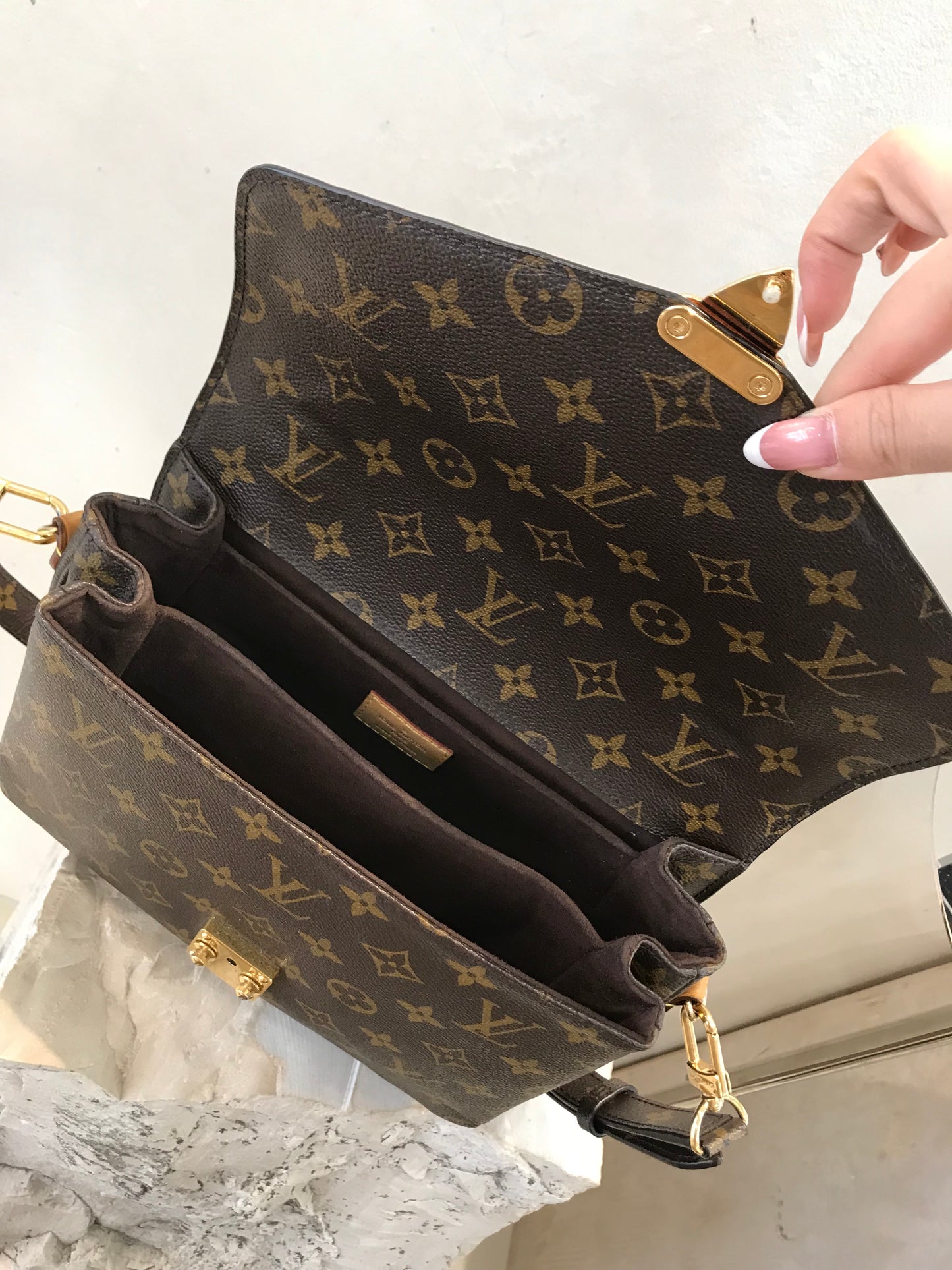 Louis Vuitton Metis