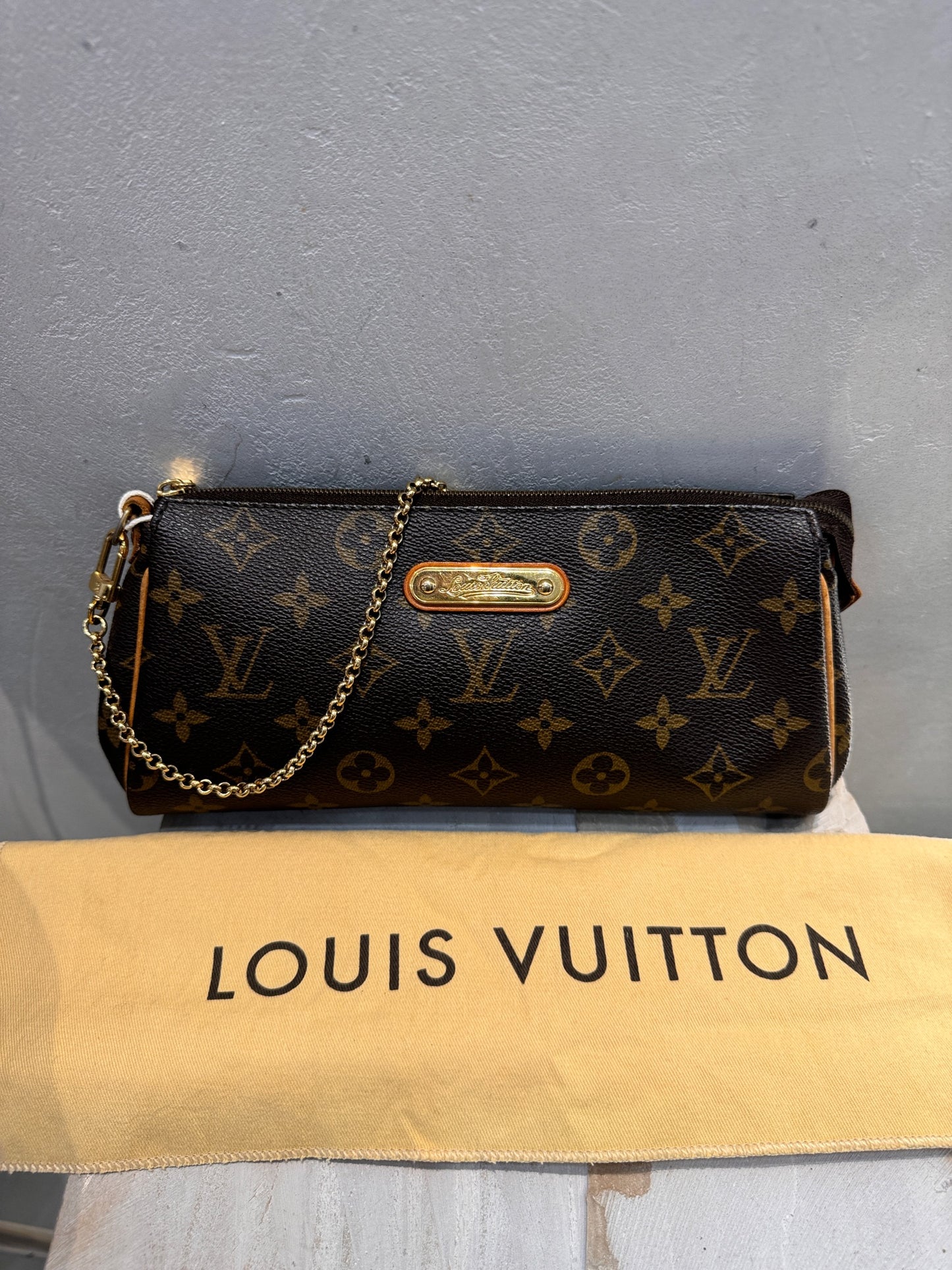 Louis Vuitton Eva