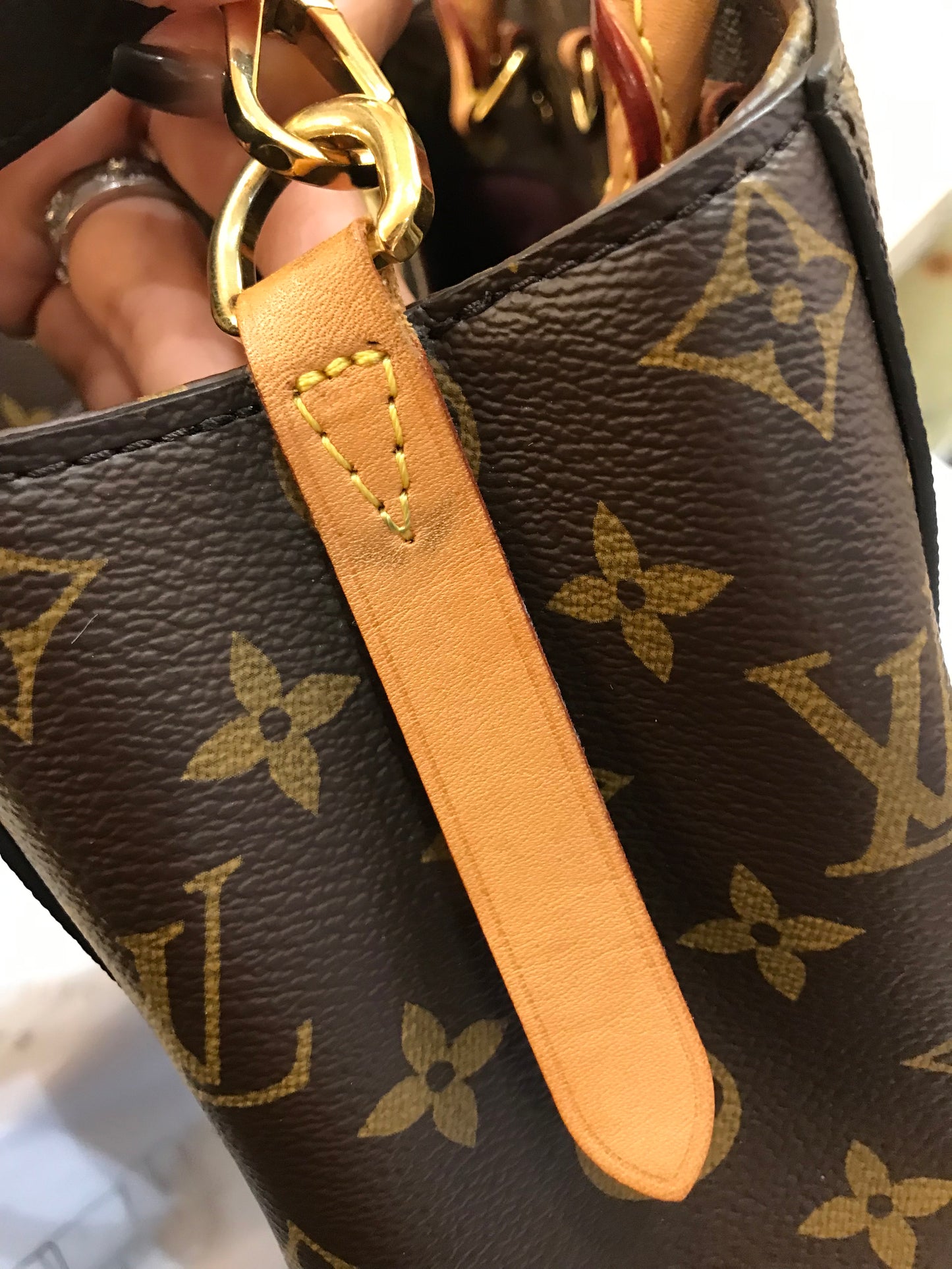 Louis Vuitton Montaigne Tg piccola