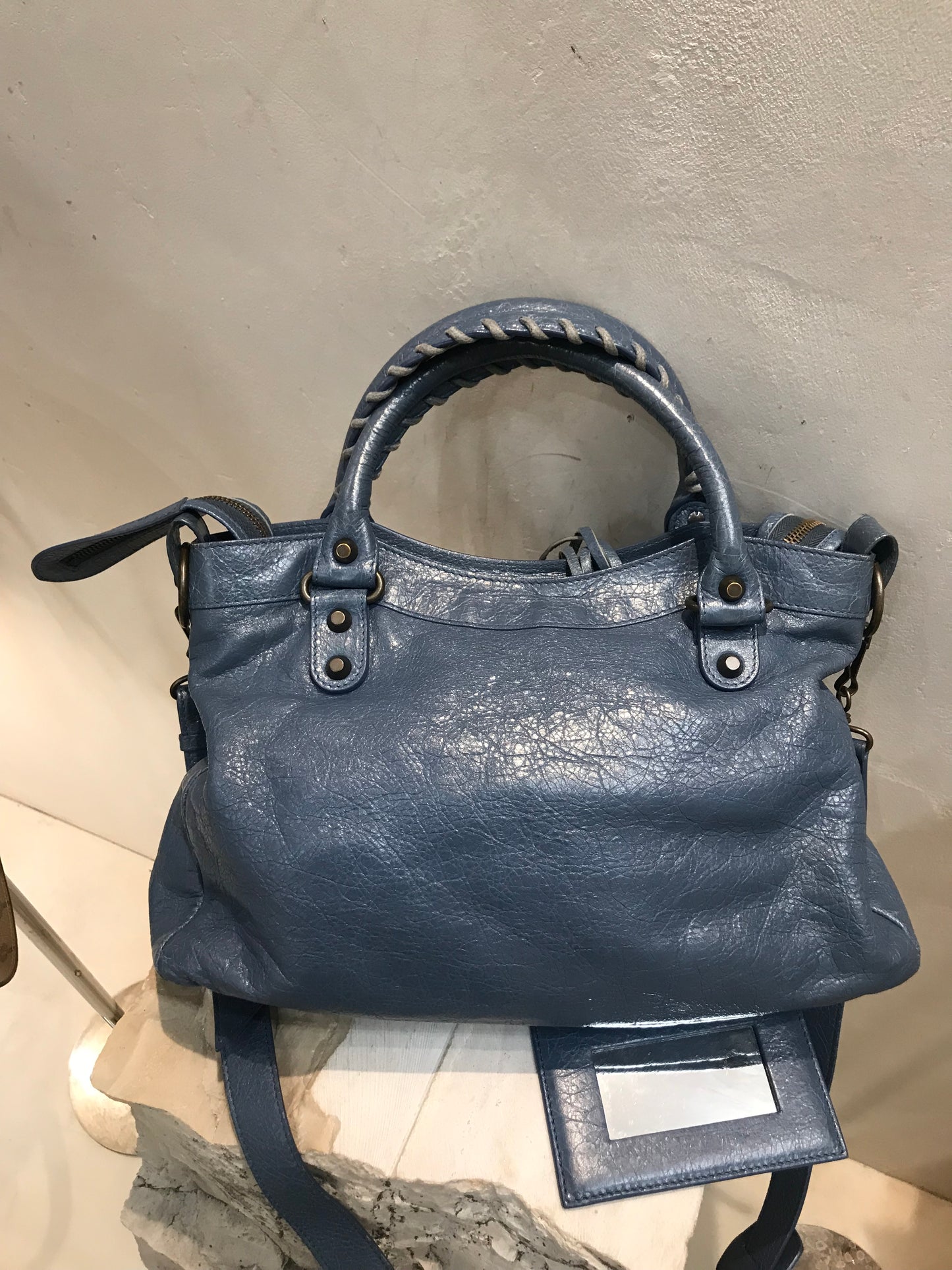 Balenciaga City