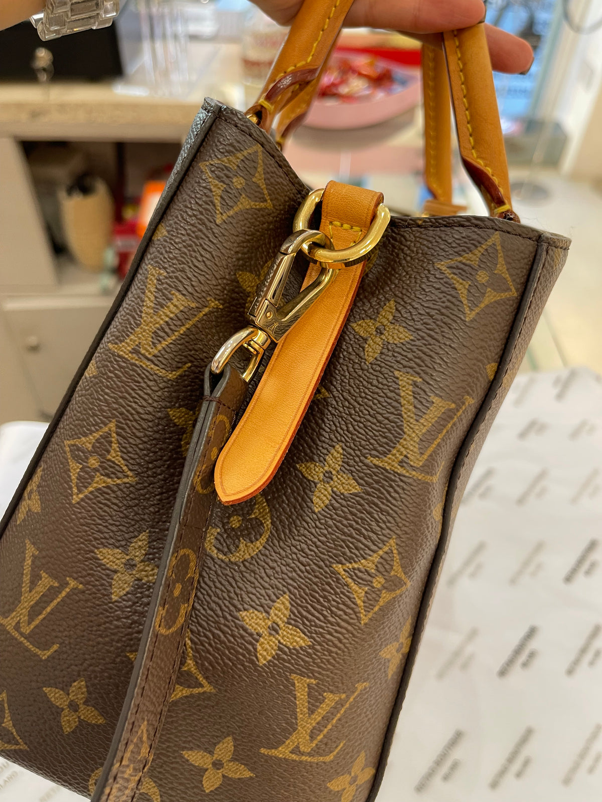 Louis Vuitton Montaigne Tg PM