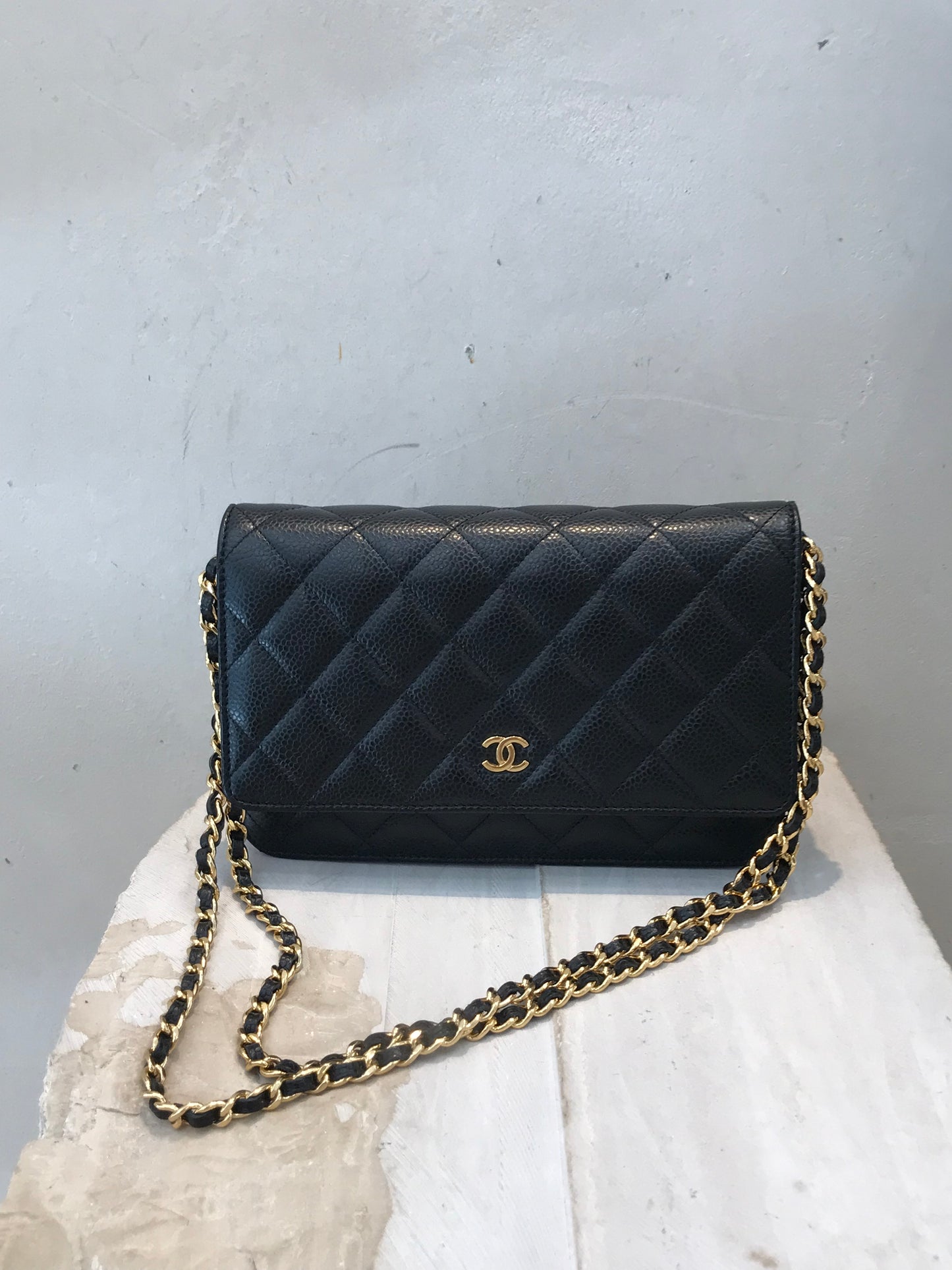 Chanel Wallet on Chain