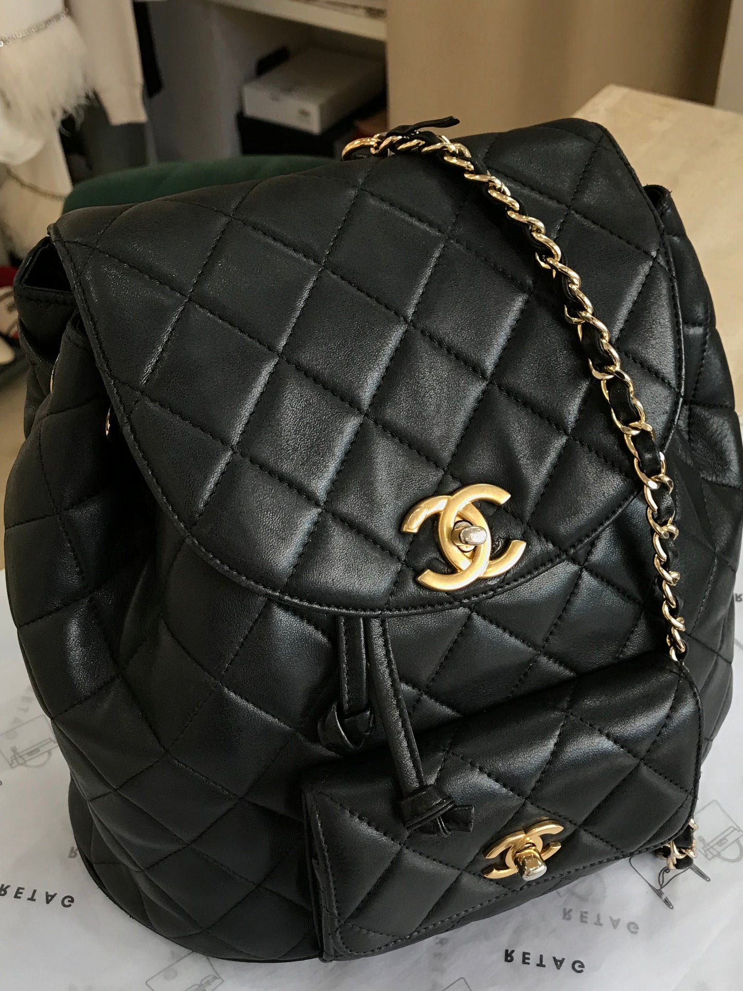 Chanel Zaino