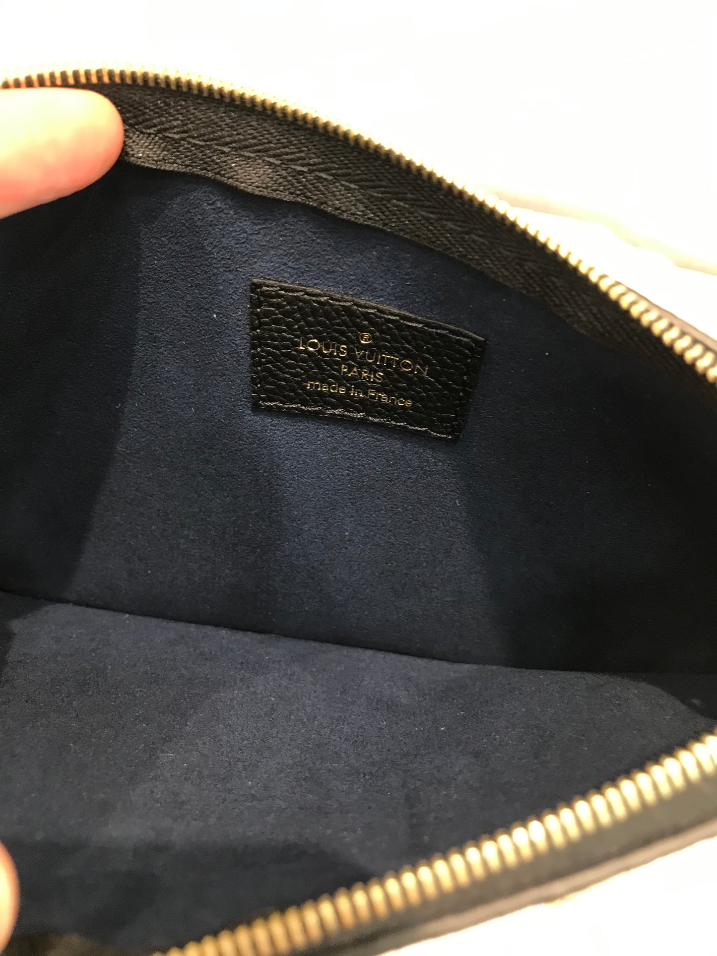 Louis Vuitton CarryAll tg PM