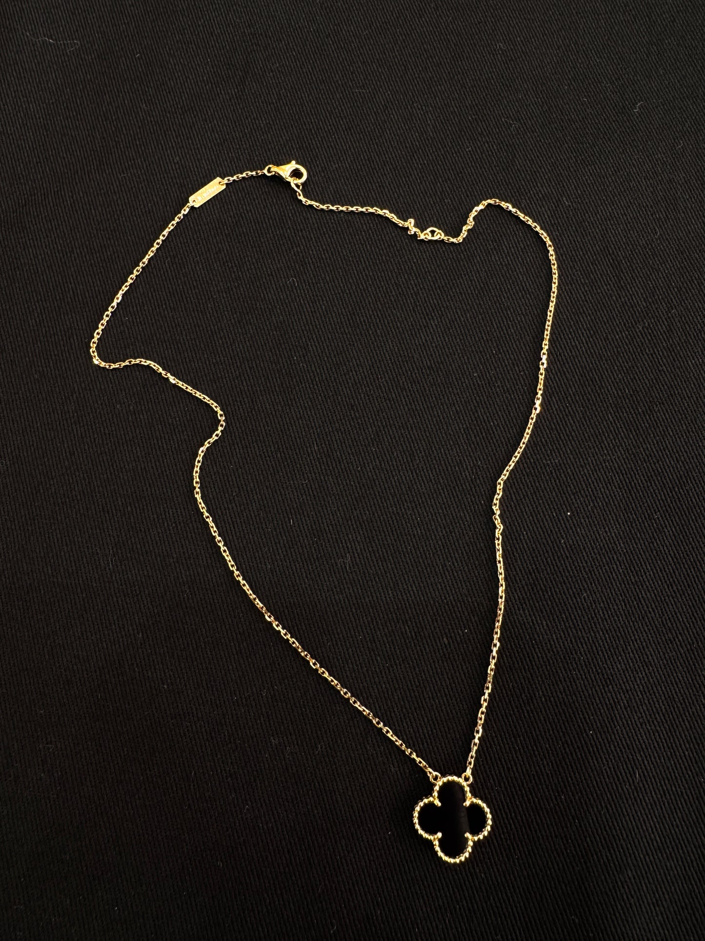 Van Cleef&Arpels Collana