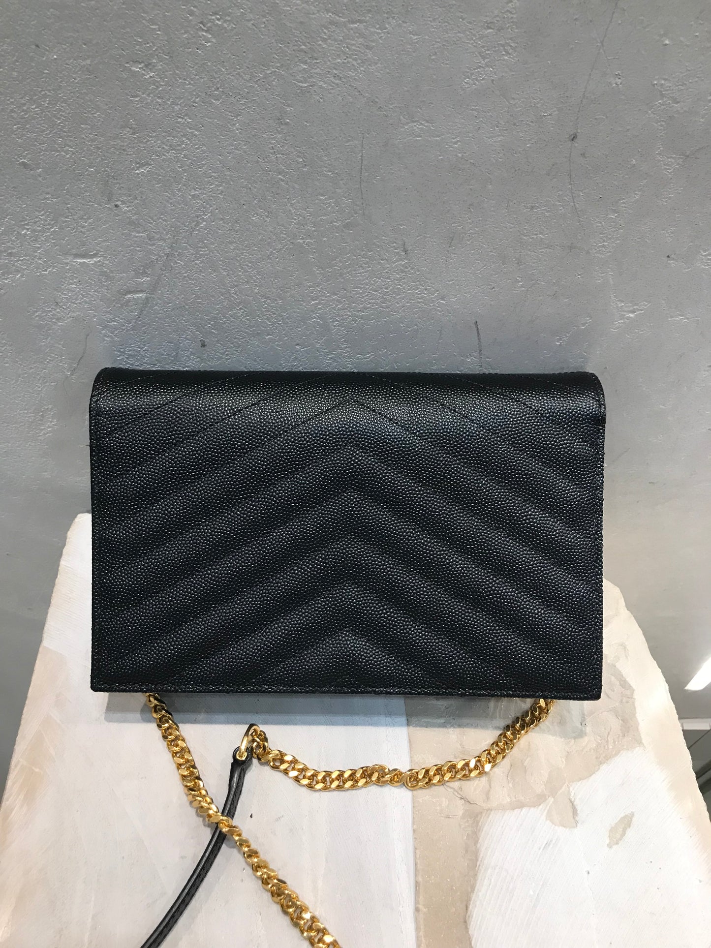 Saint Laurent Cassandre