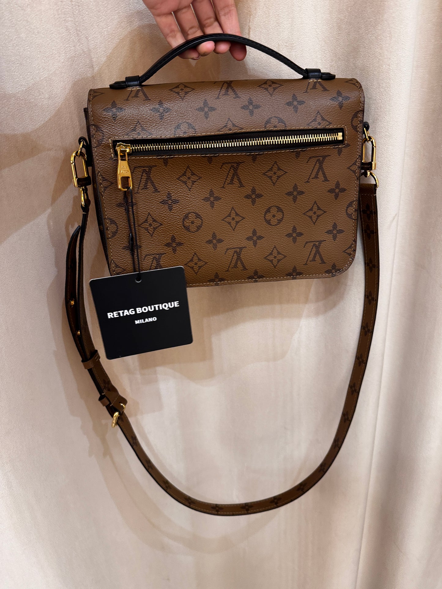 Louis Vuitton Metis Reverse