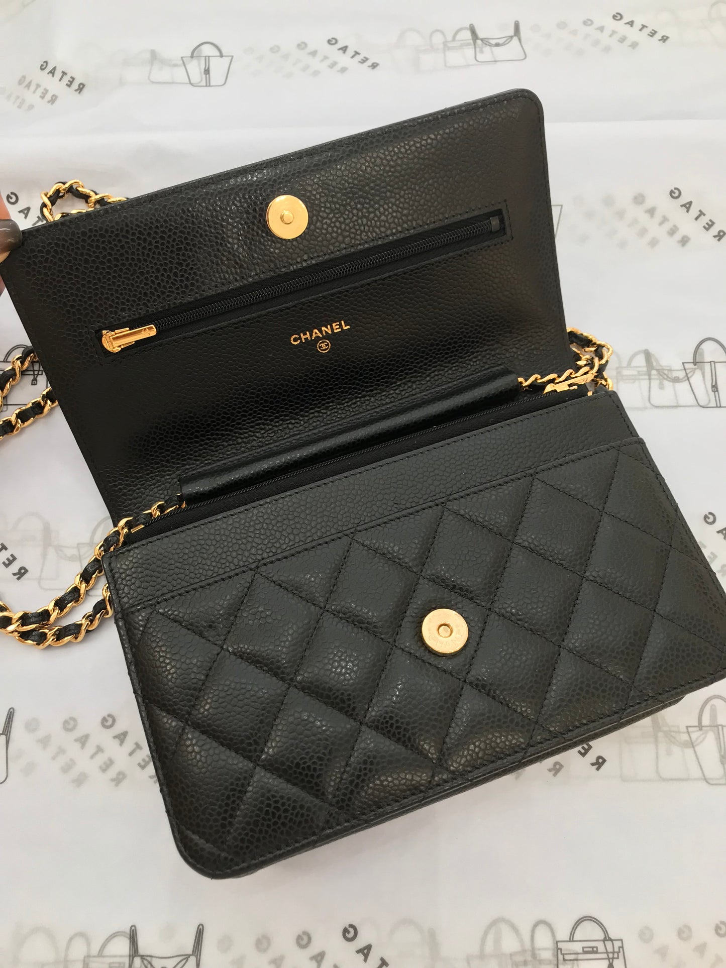 Chanel Wallet on Chain