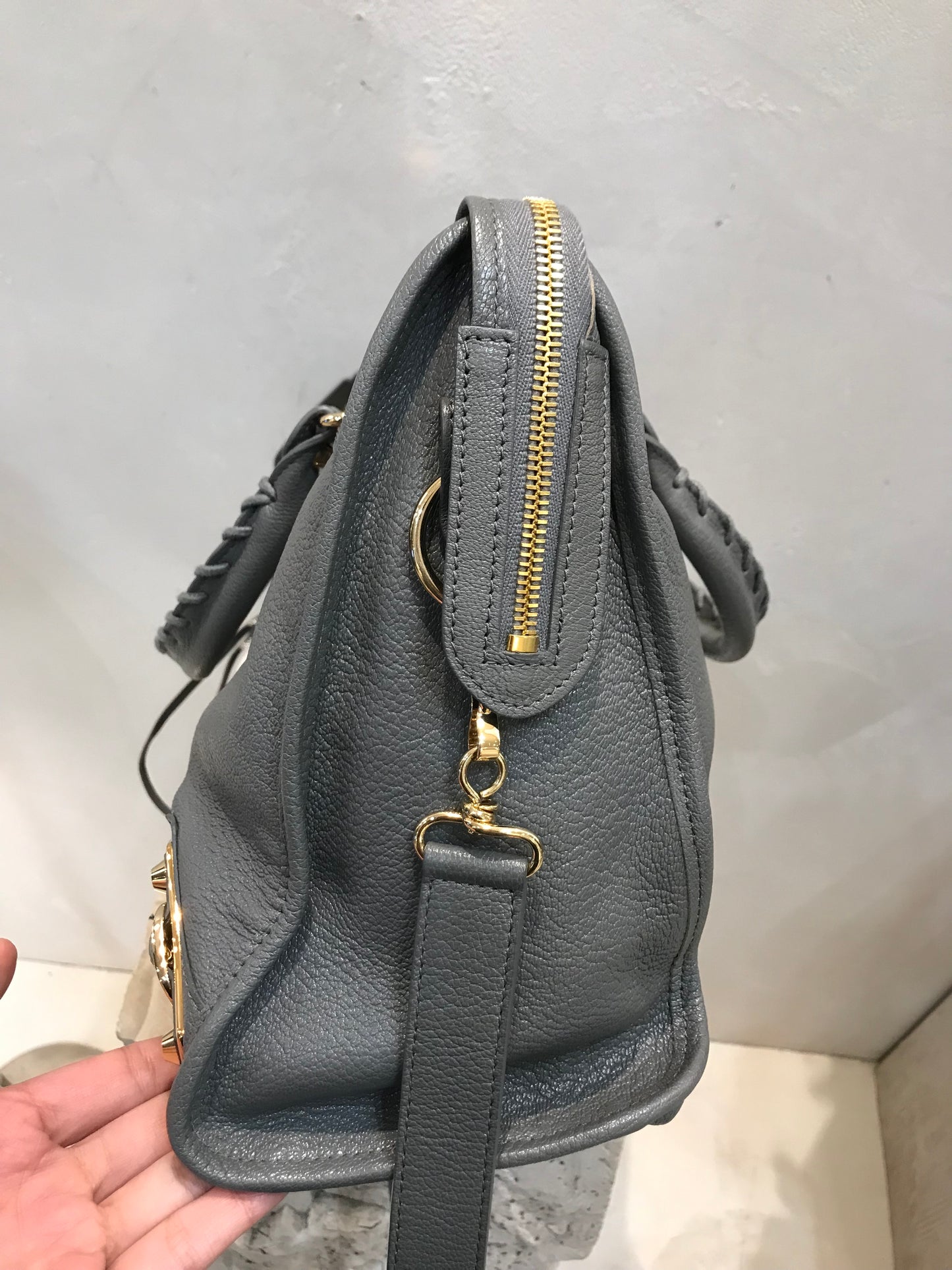 Balenciaga Classic Metallic Tg Media