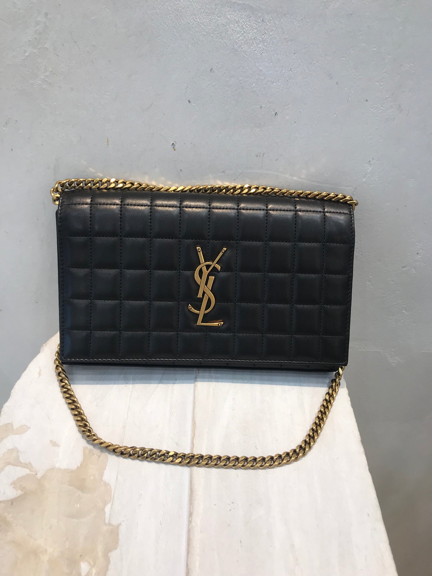 Saint Laurent Wallet on Chain