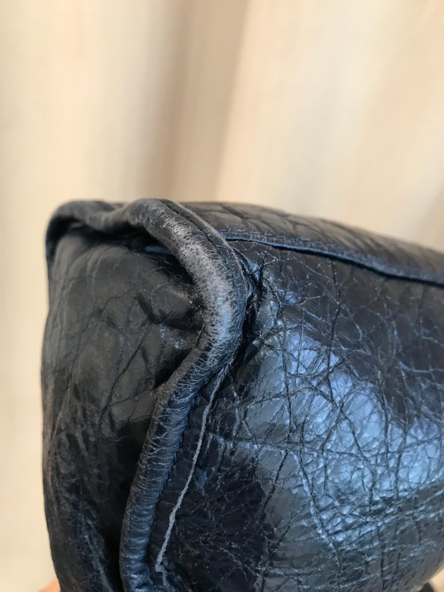 Balenciaga City Tg Media