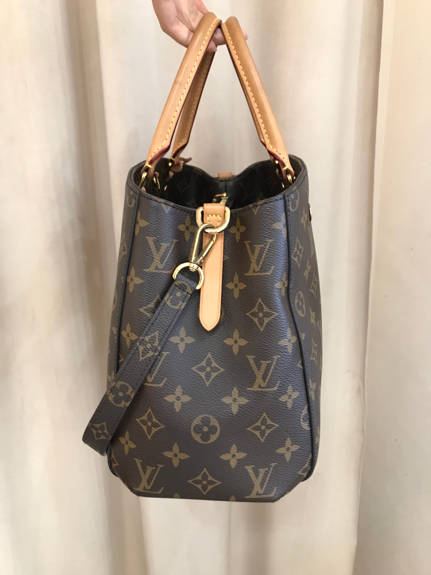 Louis Vuitton Montaigne tg Media
