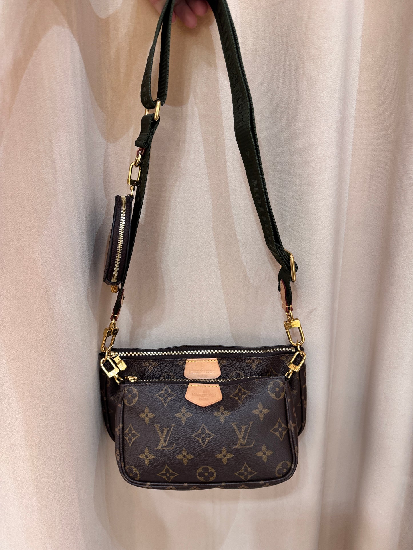 Louis Vuitton Multipochette