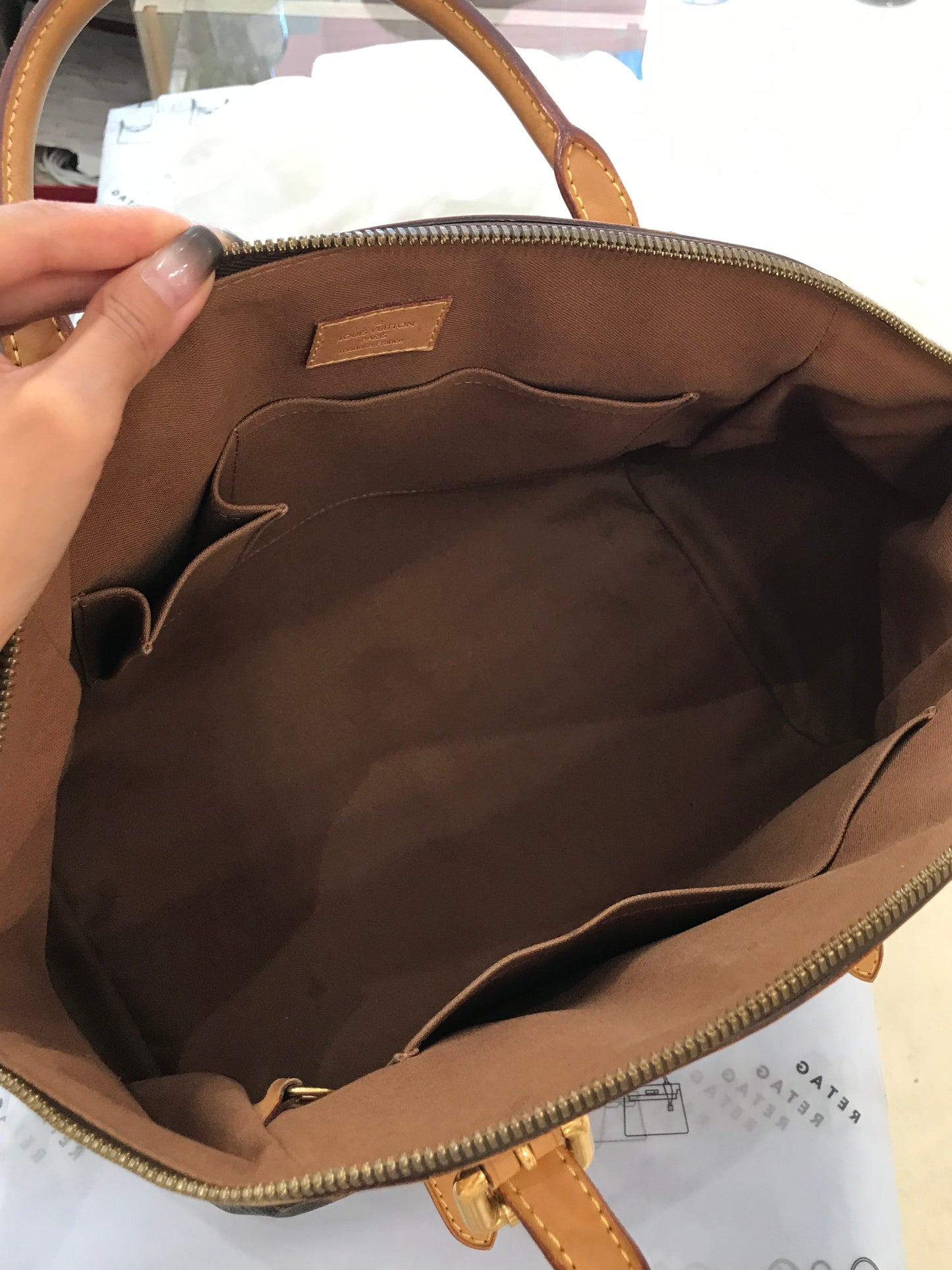 Louis Vuitton Tivoli