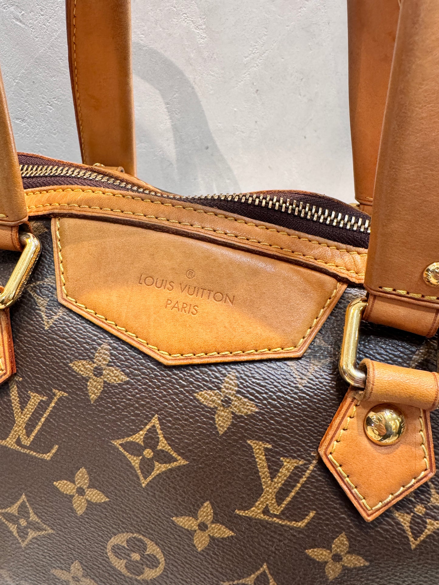 Louis Vuitton Retire