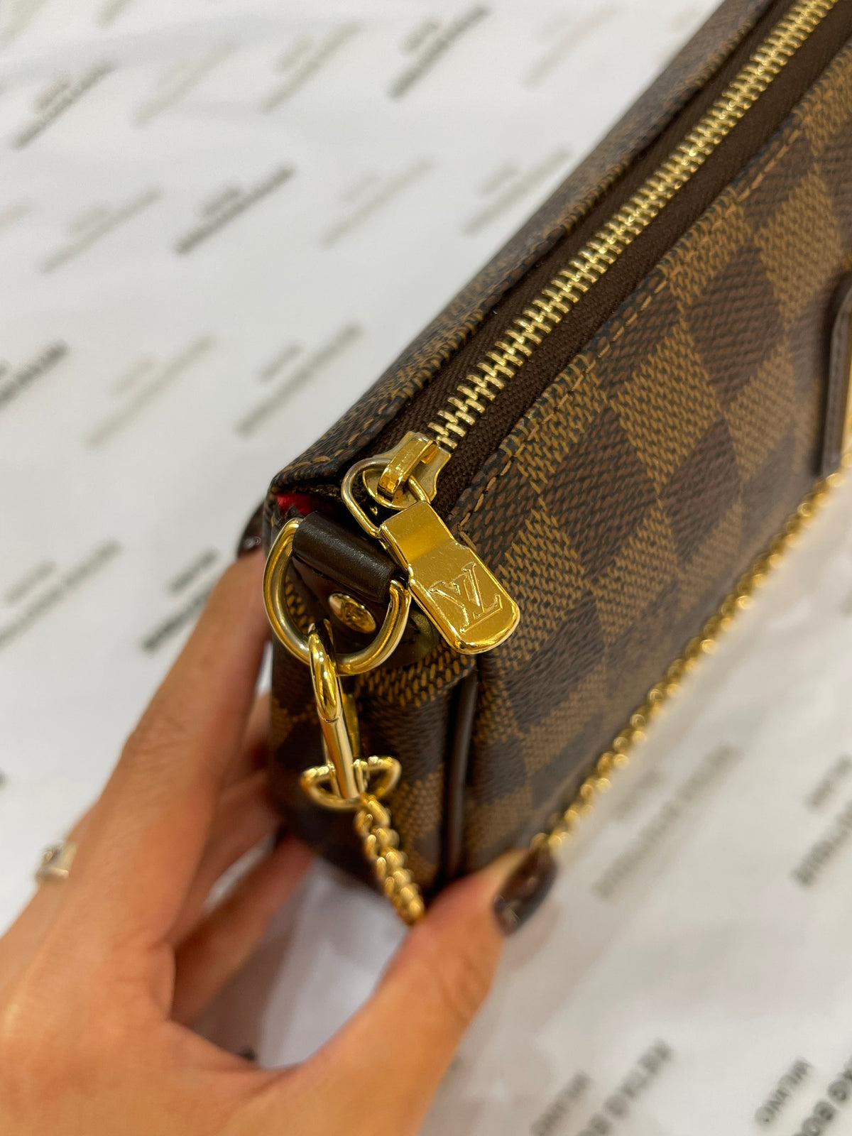 Louis Vuitton Eva Damier