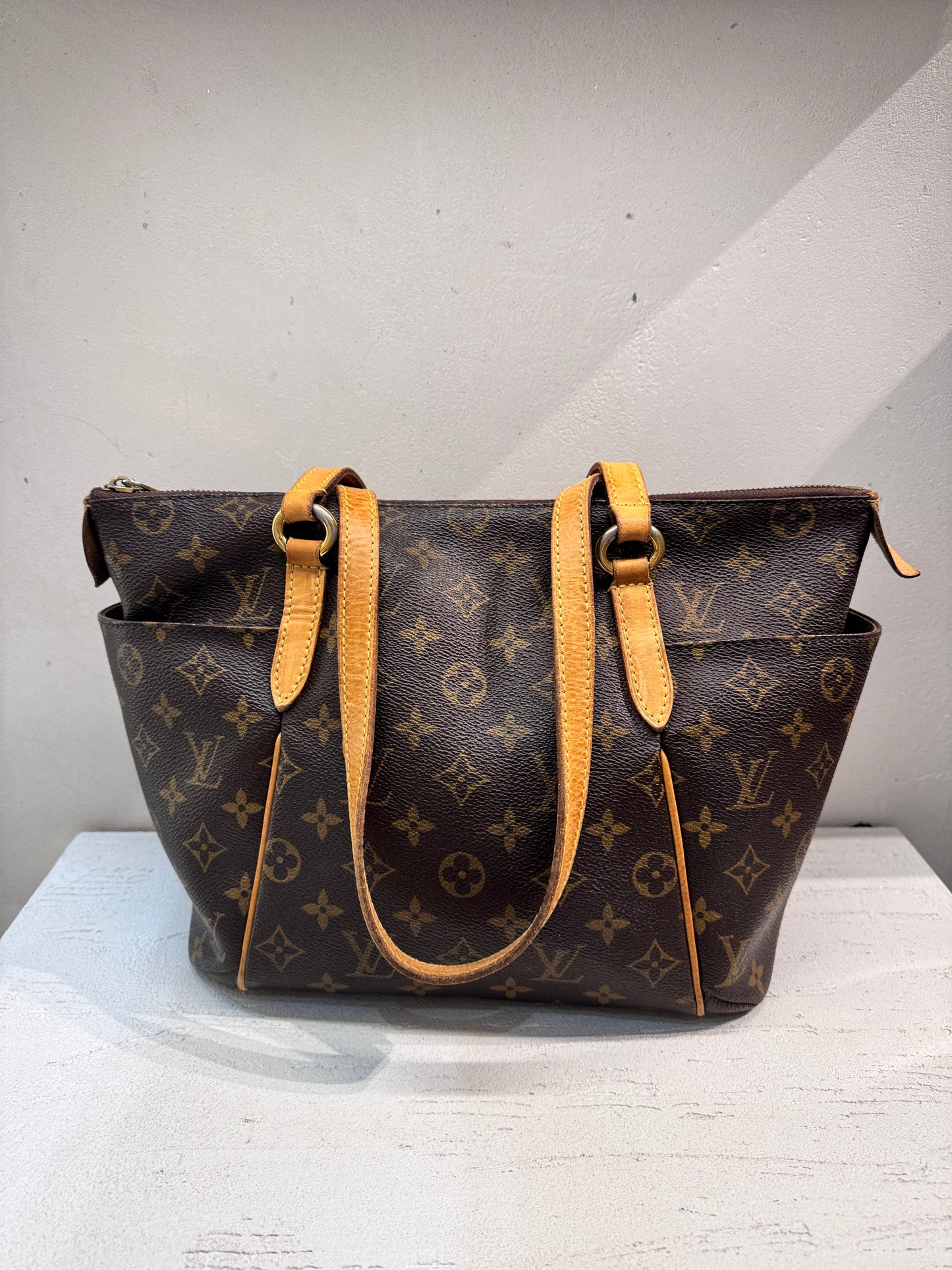 Louis Vuitton Tote Bag