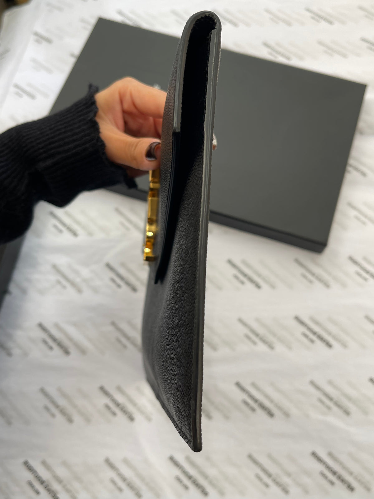 Pochette Saint Laurent