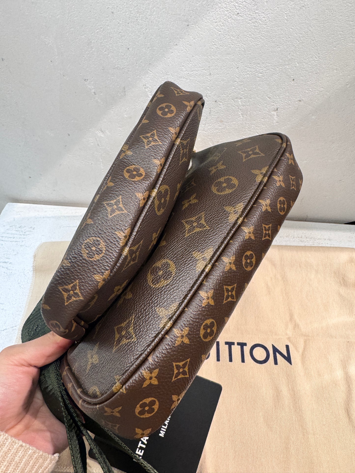 Louis Vuitton Multipochette