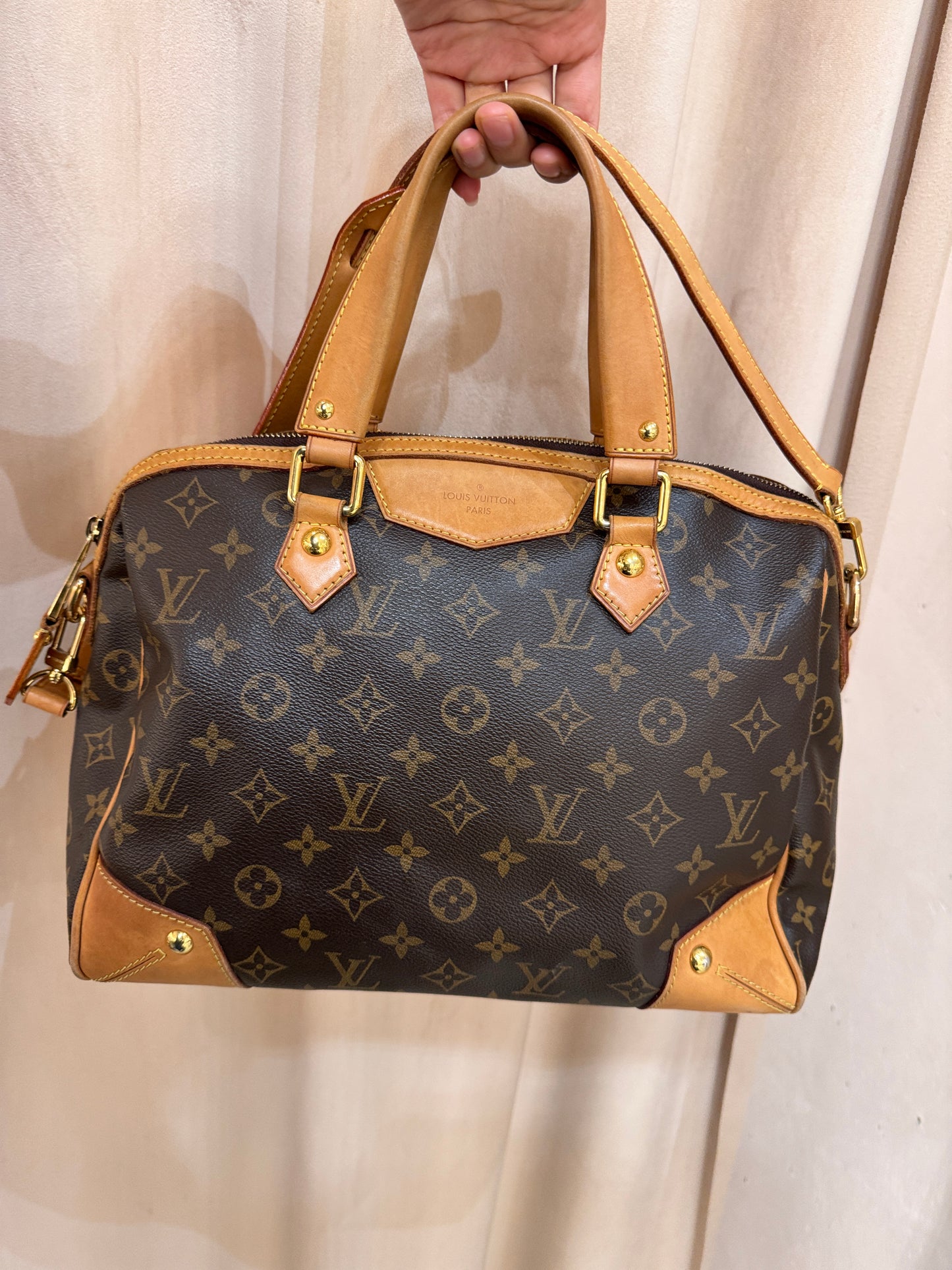 Louis Vuitton Retire