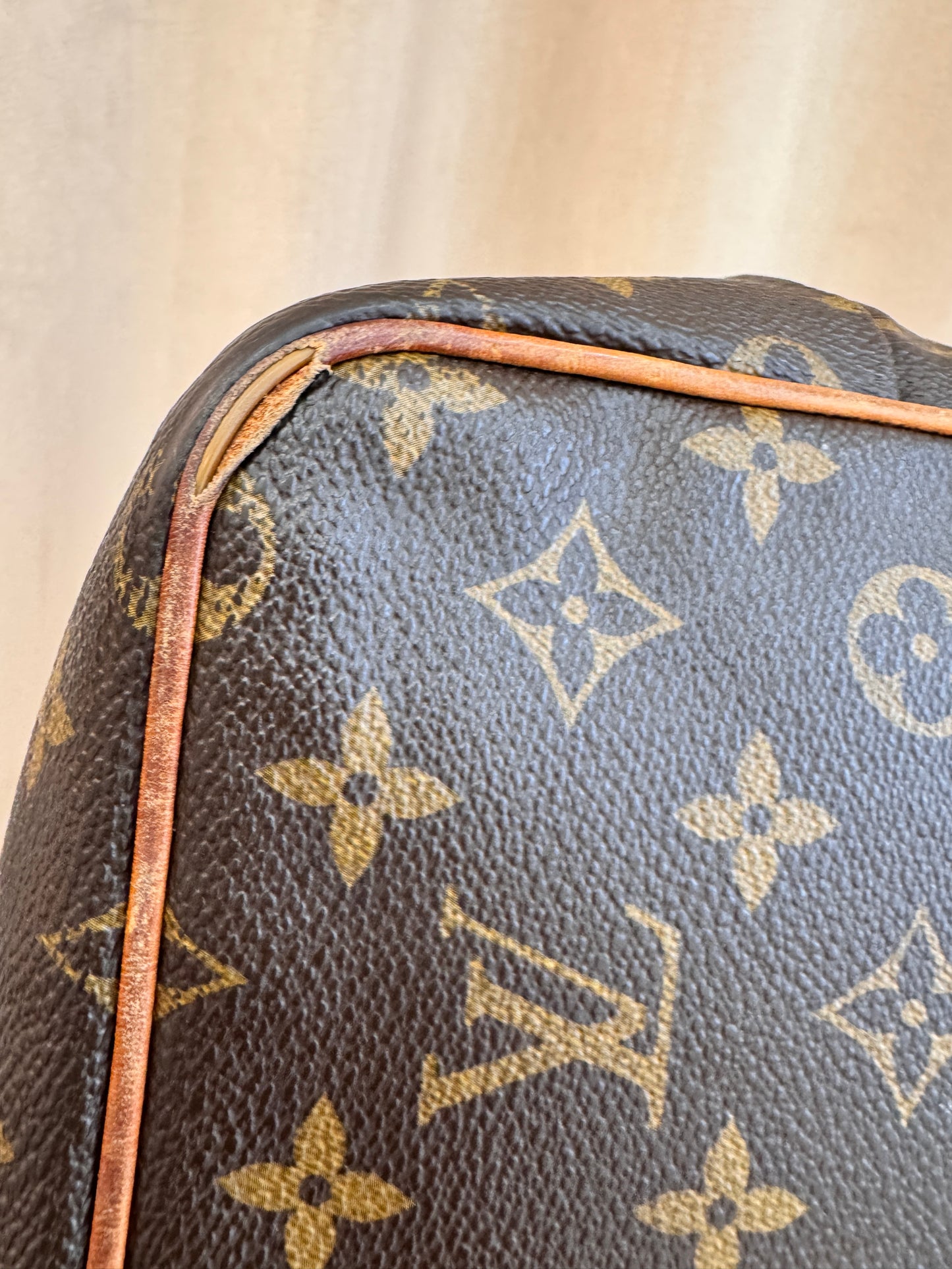 Louis Vuitton Palermo