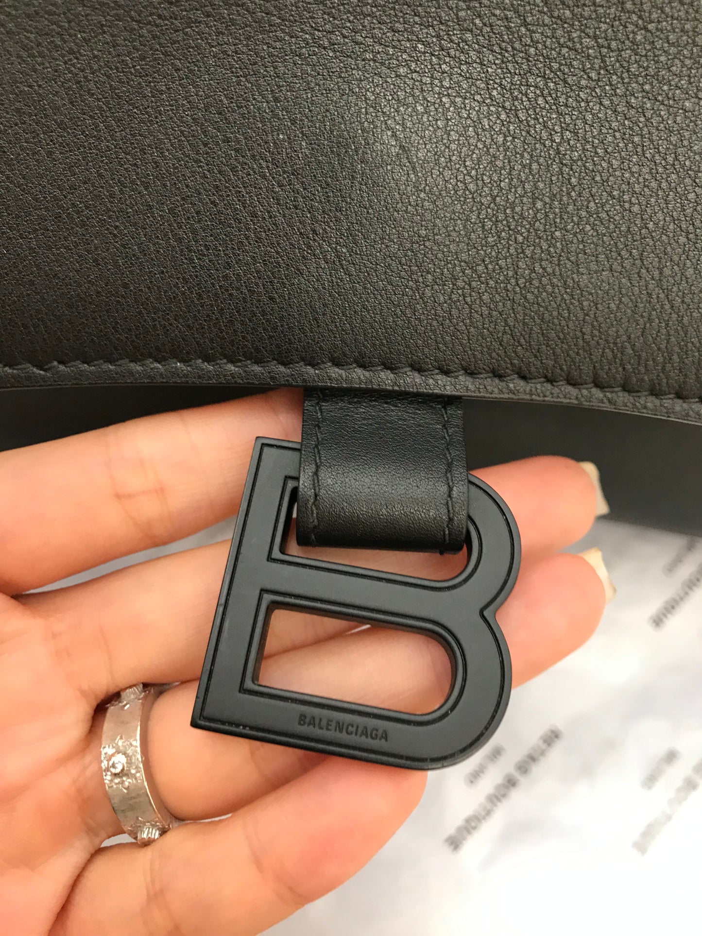 Balenciaga Downtown Tg Media