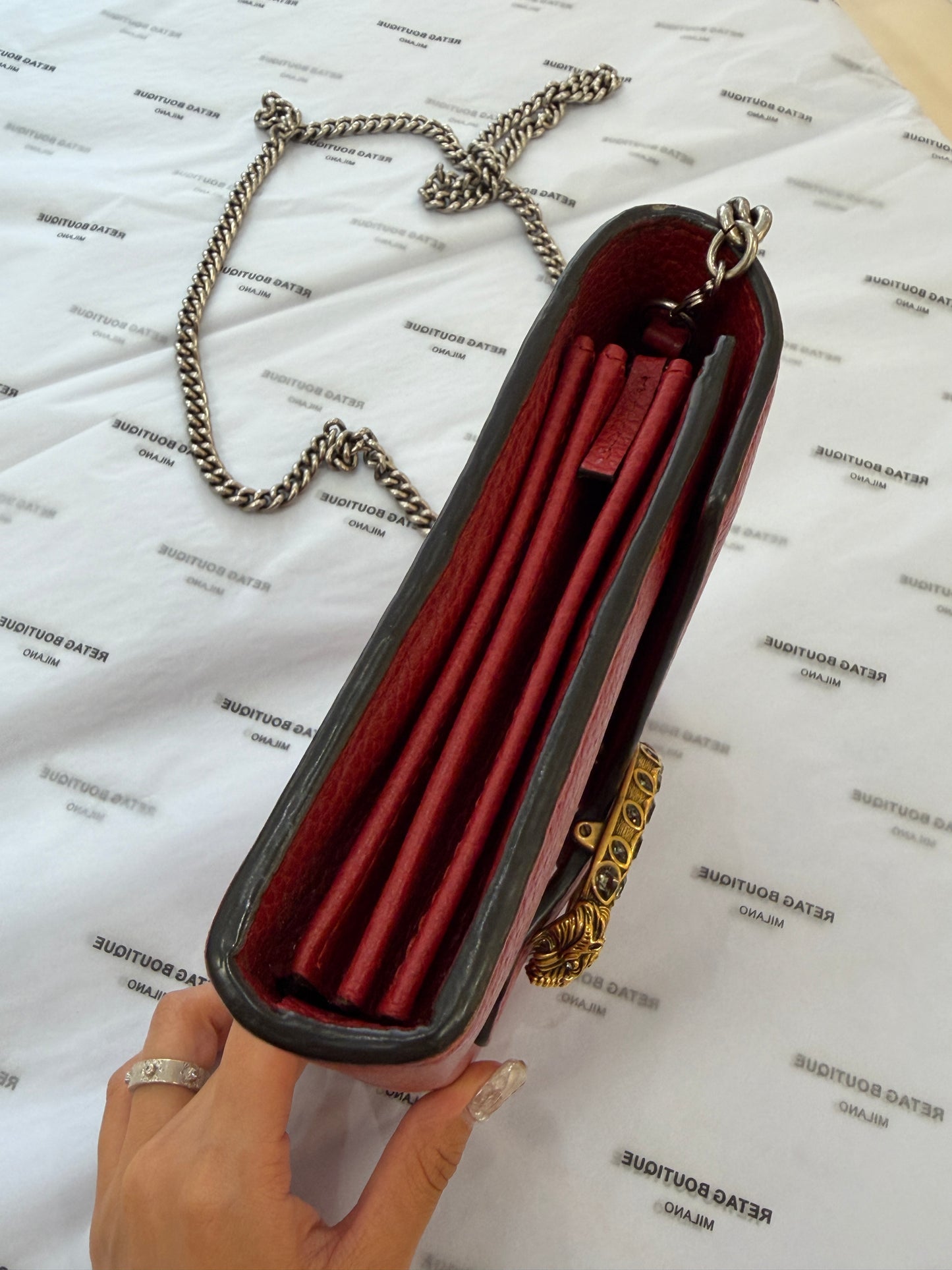 Gucci Dionysus Chain Wallet in Pelle