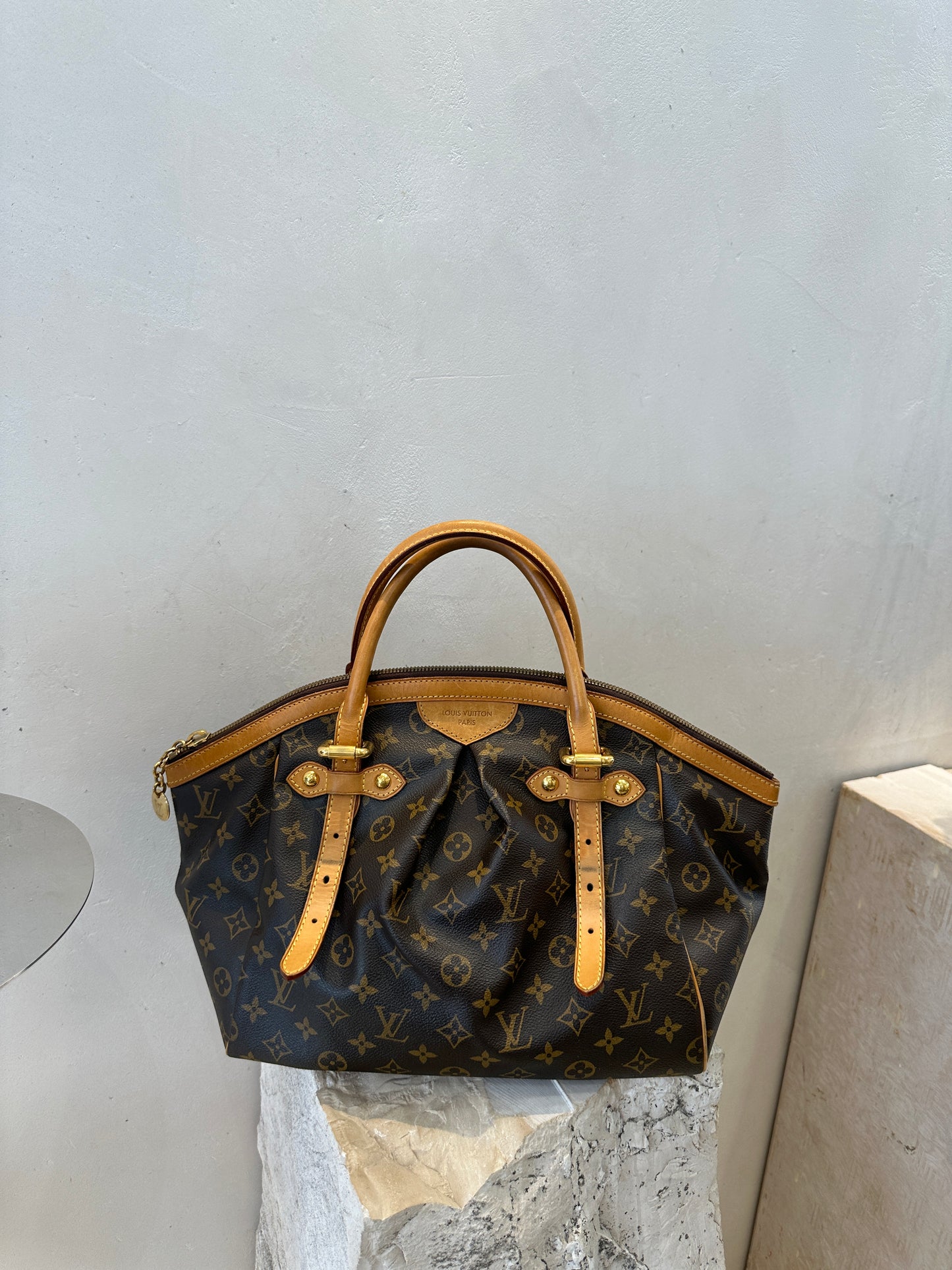 Louis Vuitton Tivoli