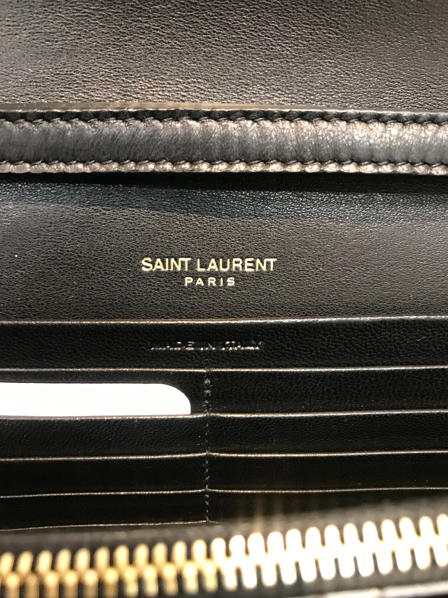 Saint Laurent Wallet on Chain