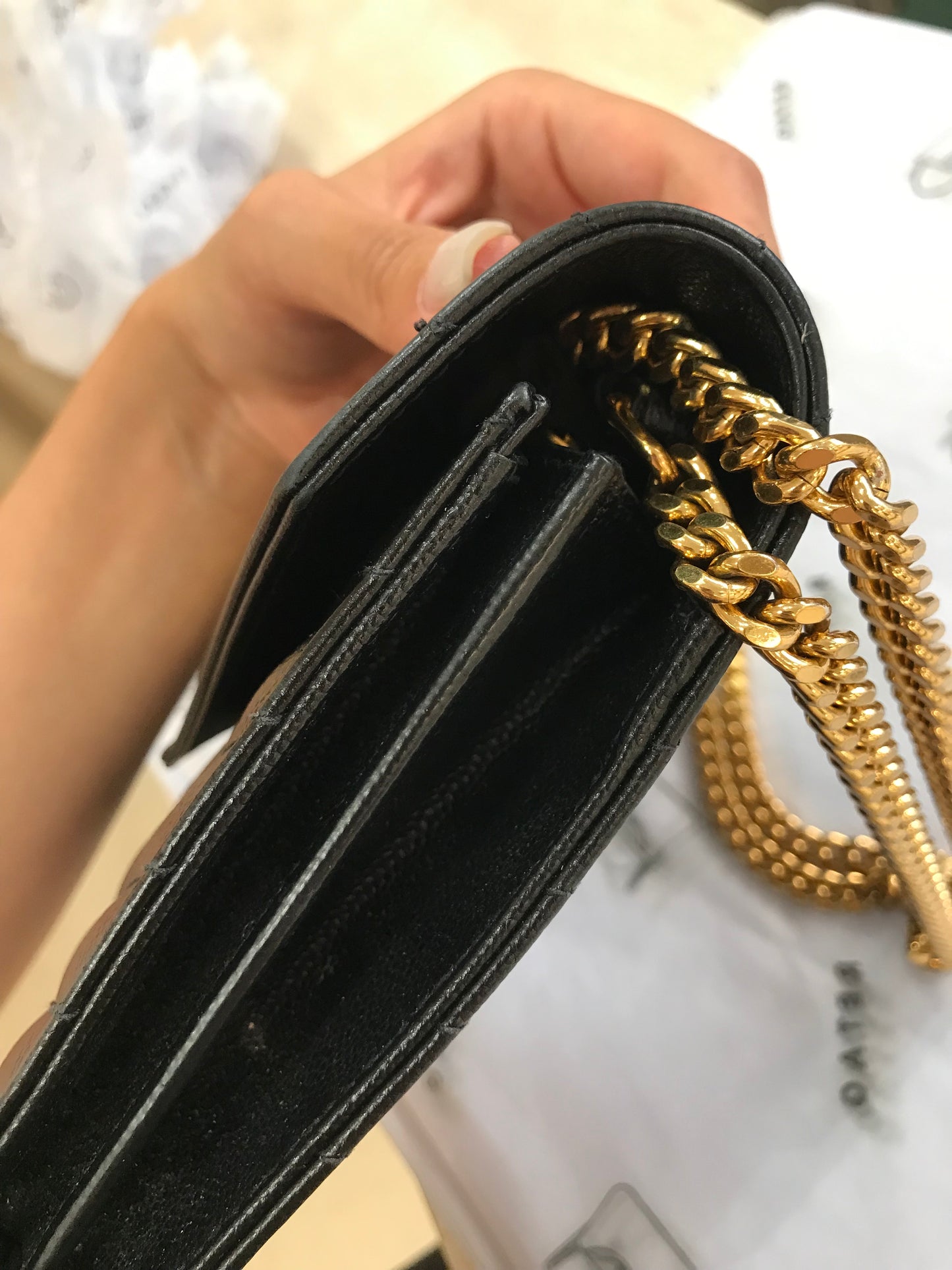 Saint Laurent Pochette con Catena Cassandre