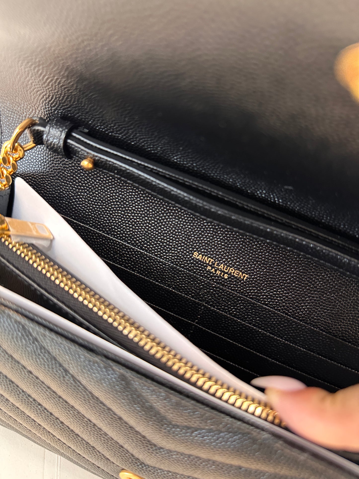 YSL POCHETTE CON CATENA CASSANDRE