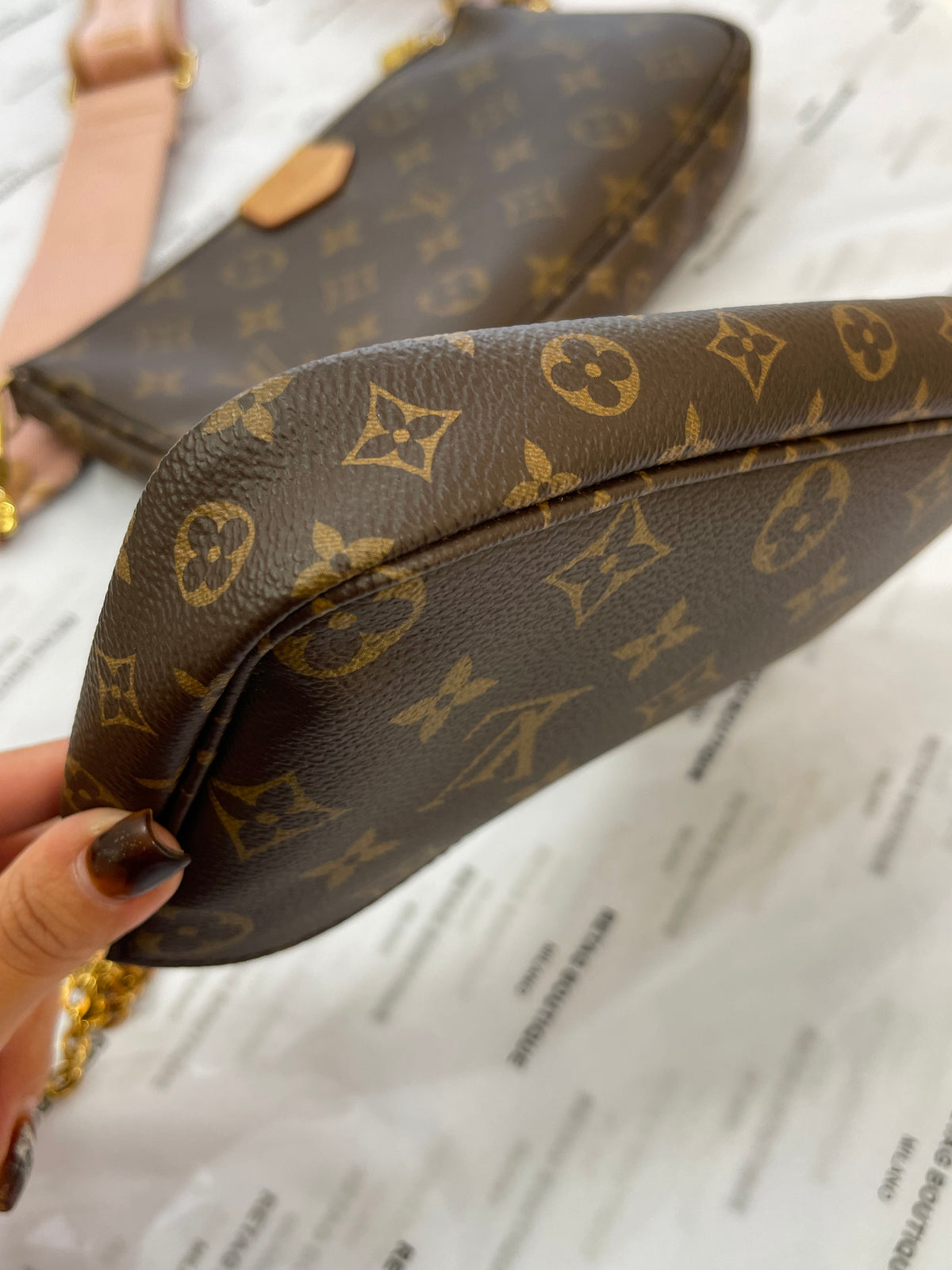 Louis Vuitton Multepochette