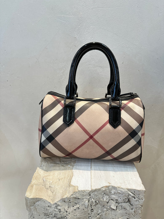 Burberry Bauletto