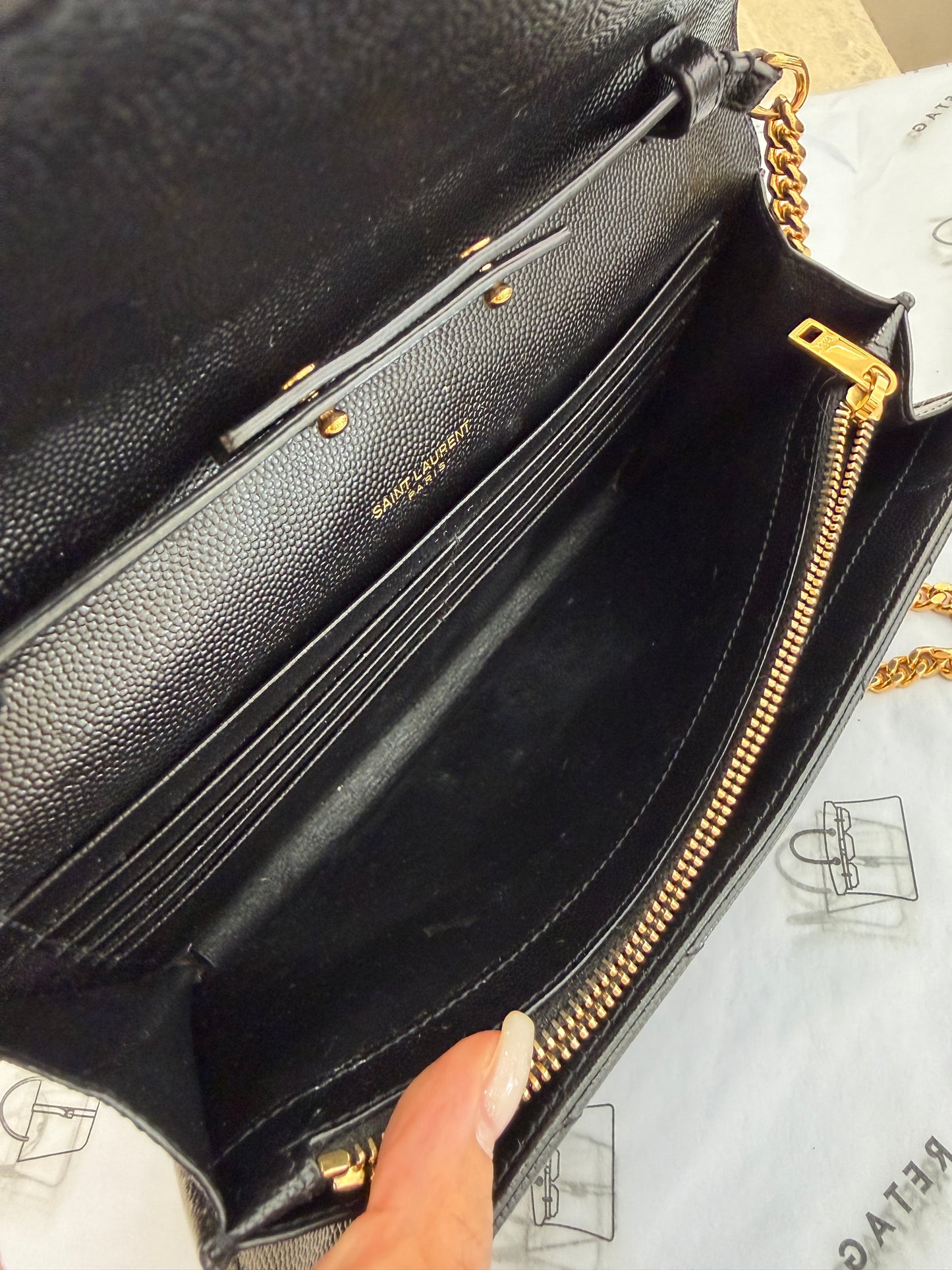 Saint Laurent Pochette con Catena Cassandre