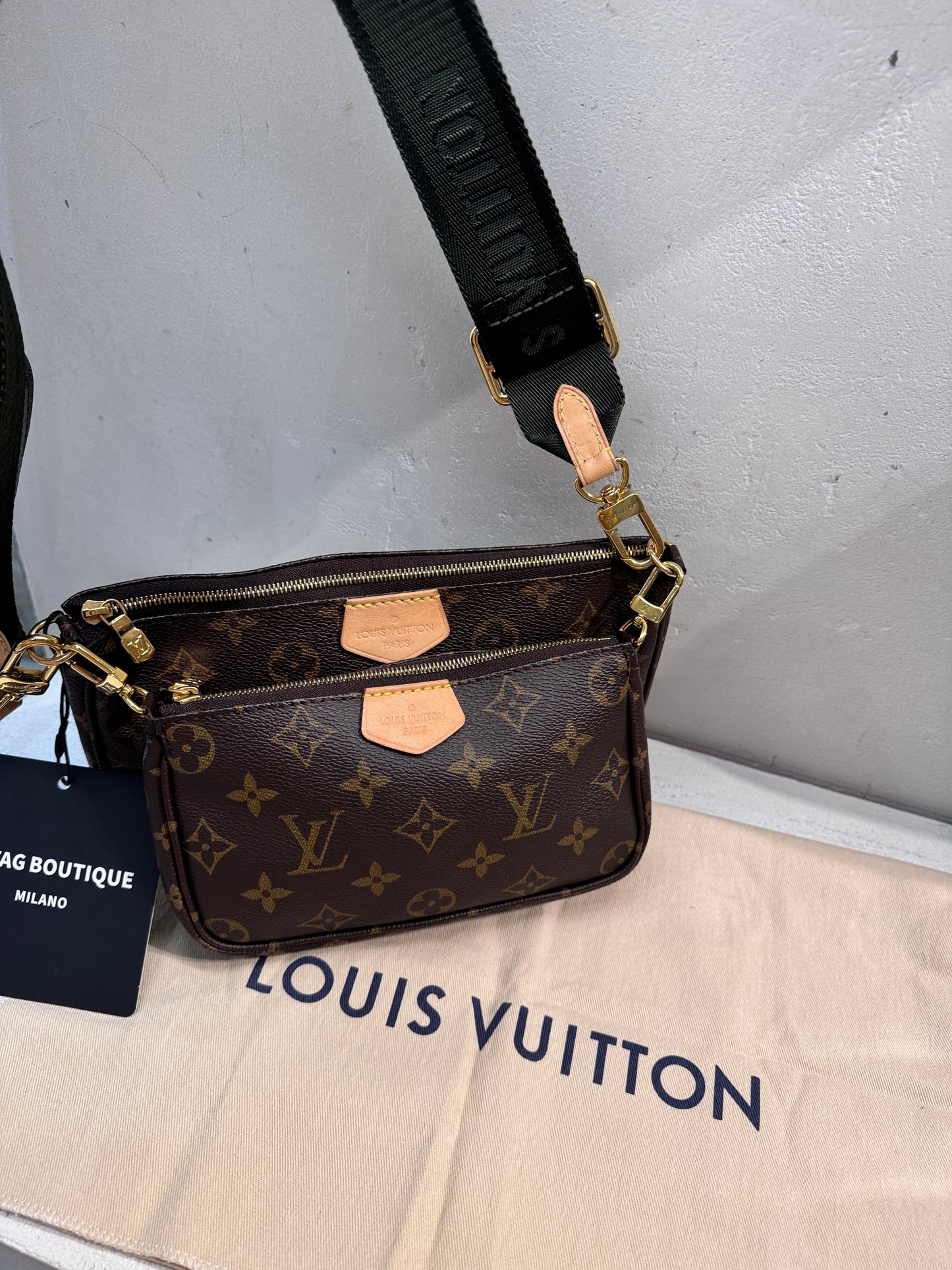 Louis Vuitton Multipochette