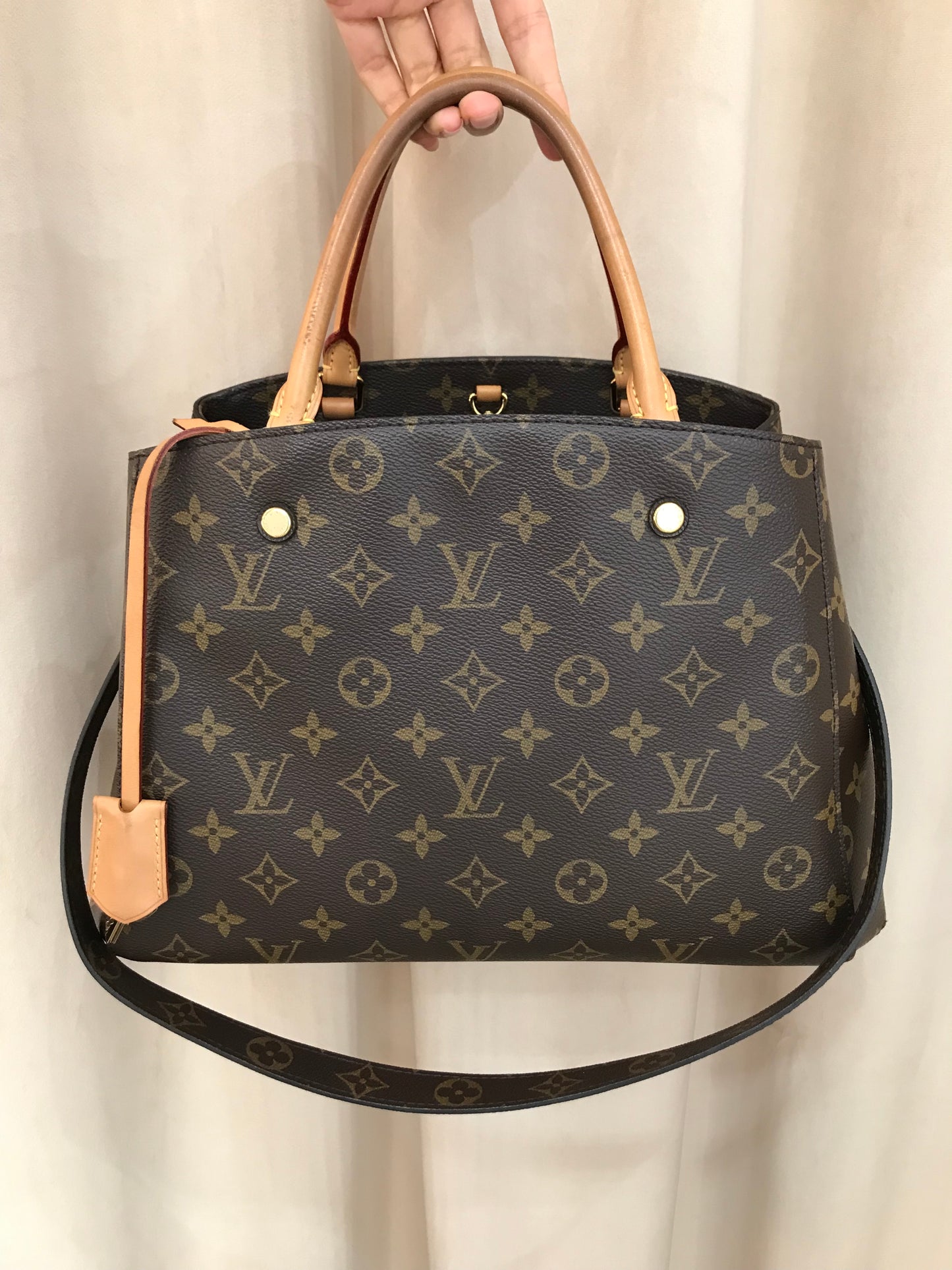 Louis Vuitton Montaigne tg Media