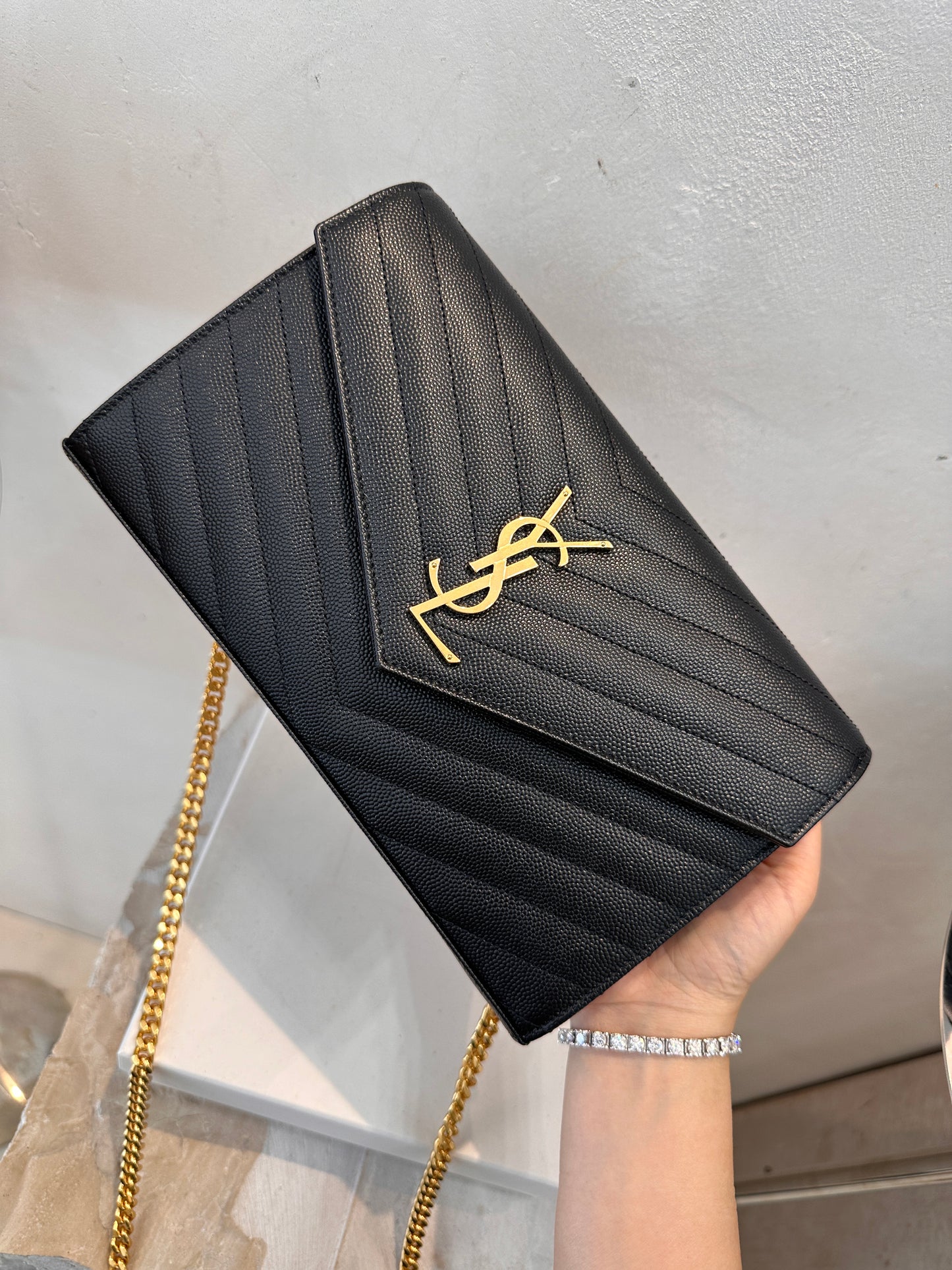 YSL POCHETTE CON CATENA CASSANDRE