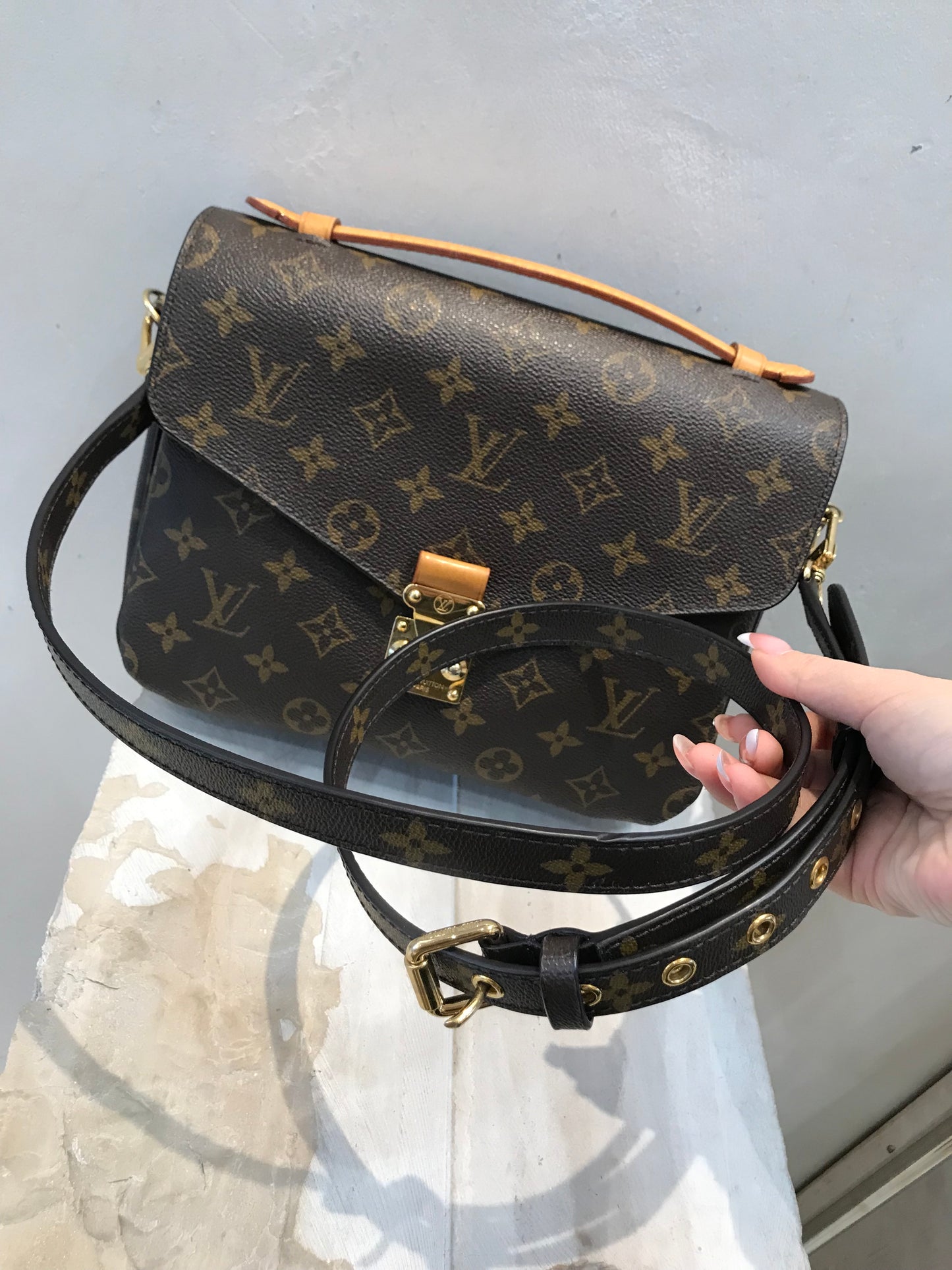 Louis Vuitton Metis