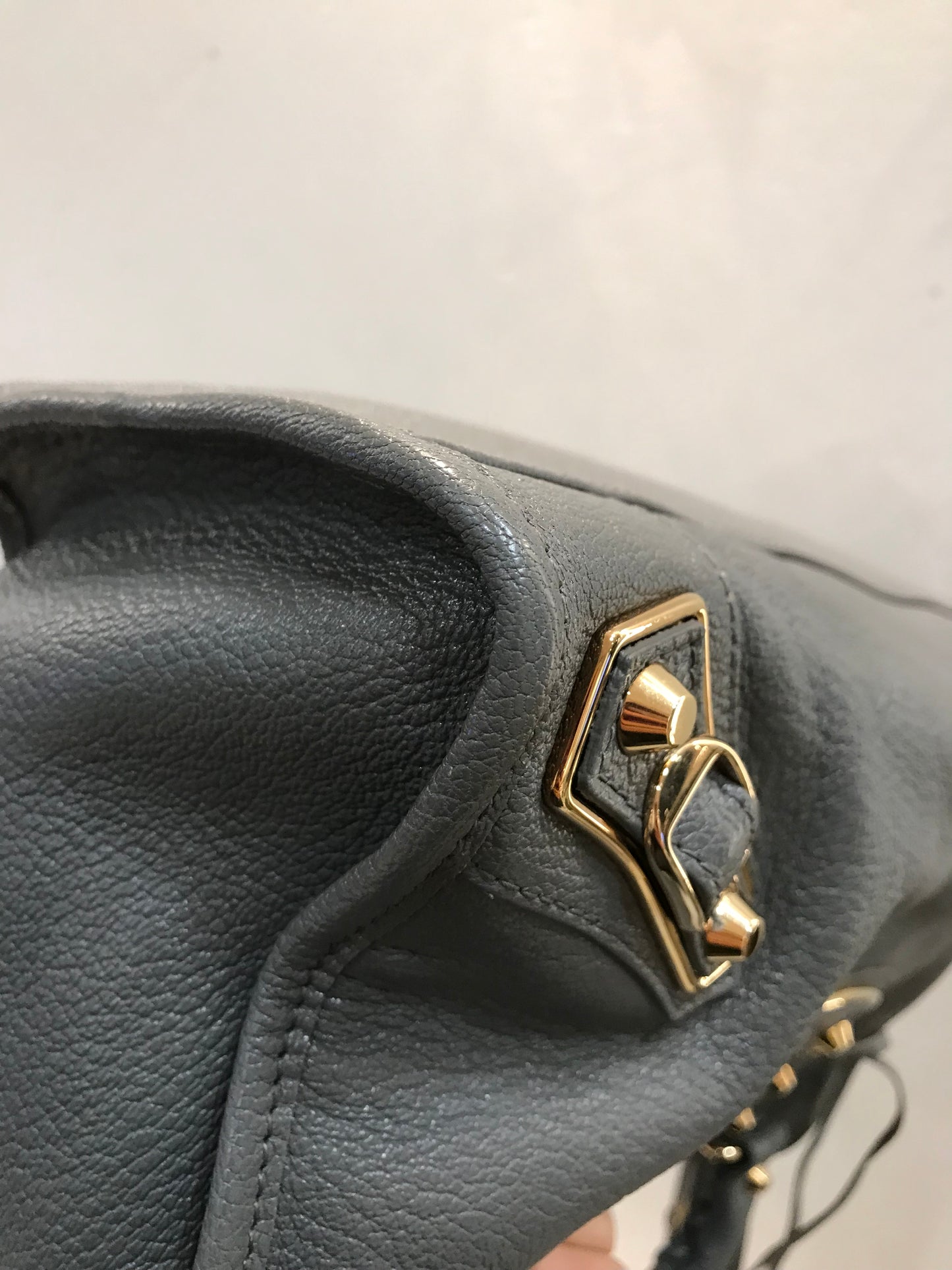 Balenciaga Classic Metallic Tg Media