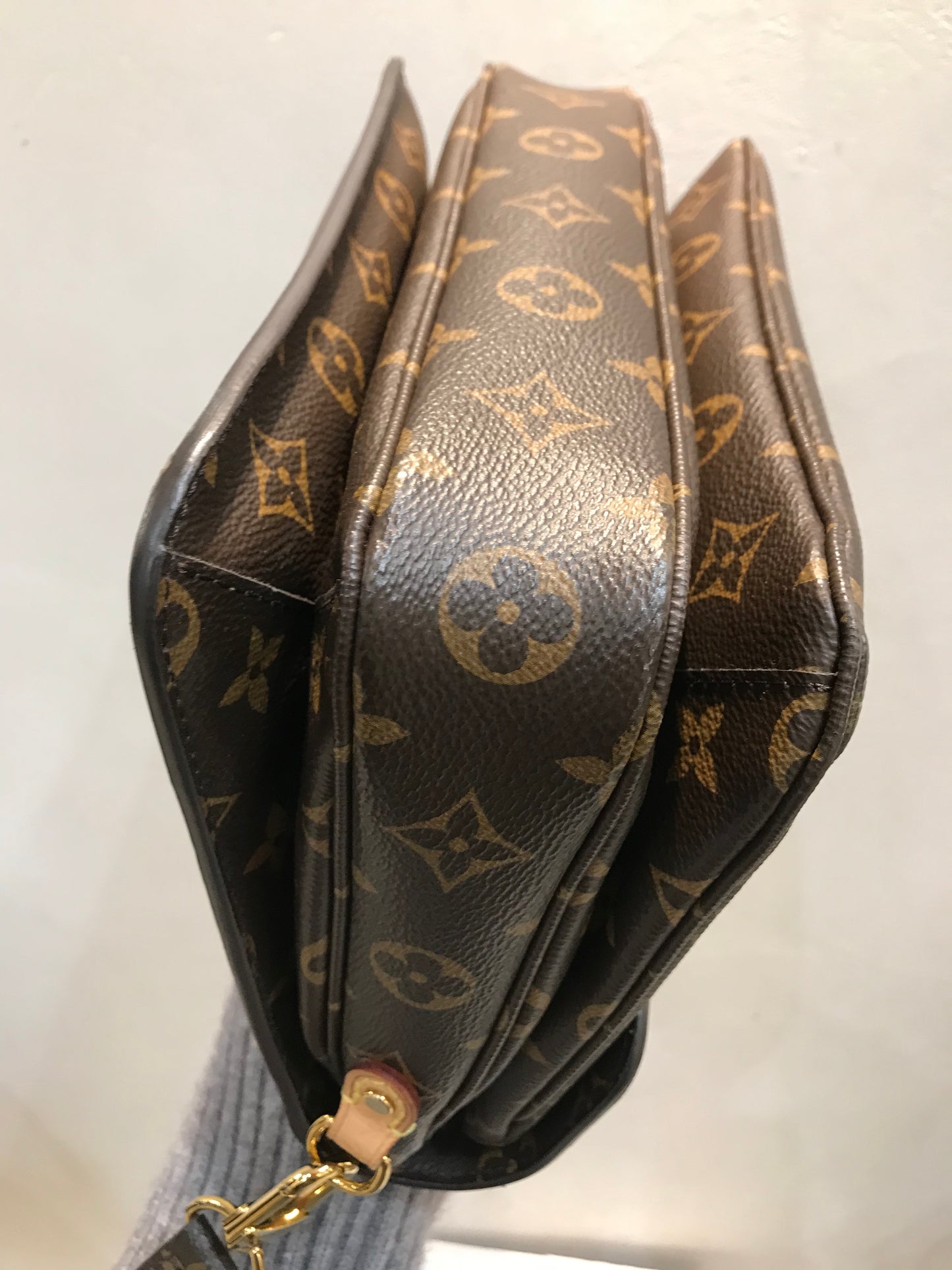 Louis Vuitton Metis