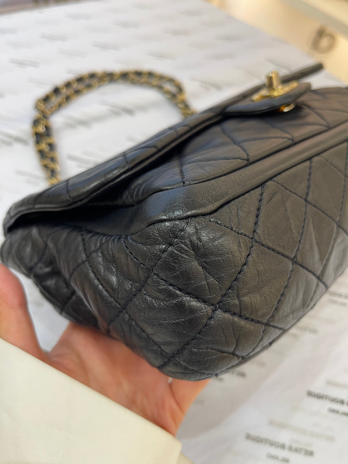 Chanel Borsa in Pelle Blu Scuro