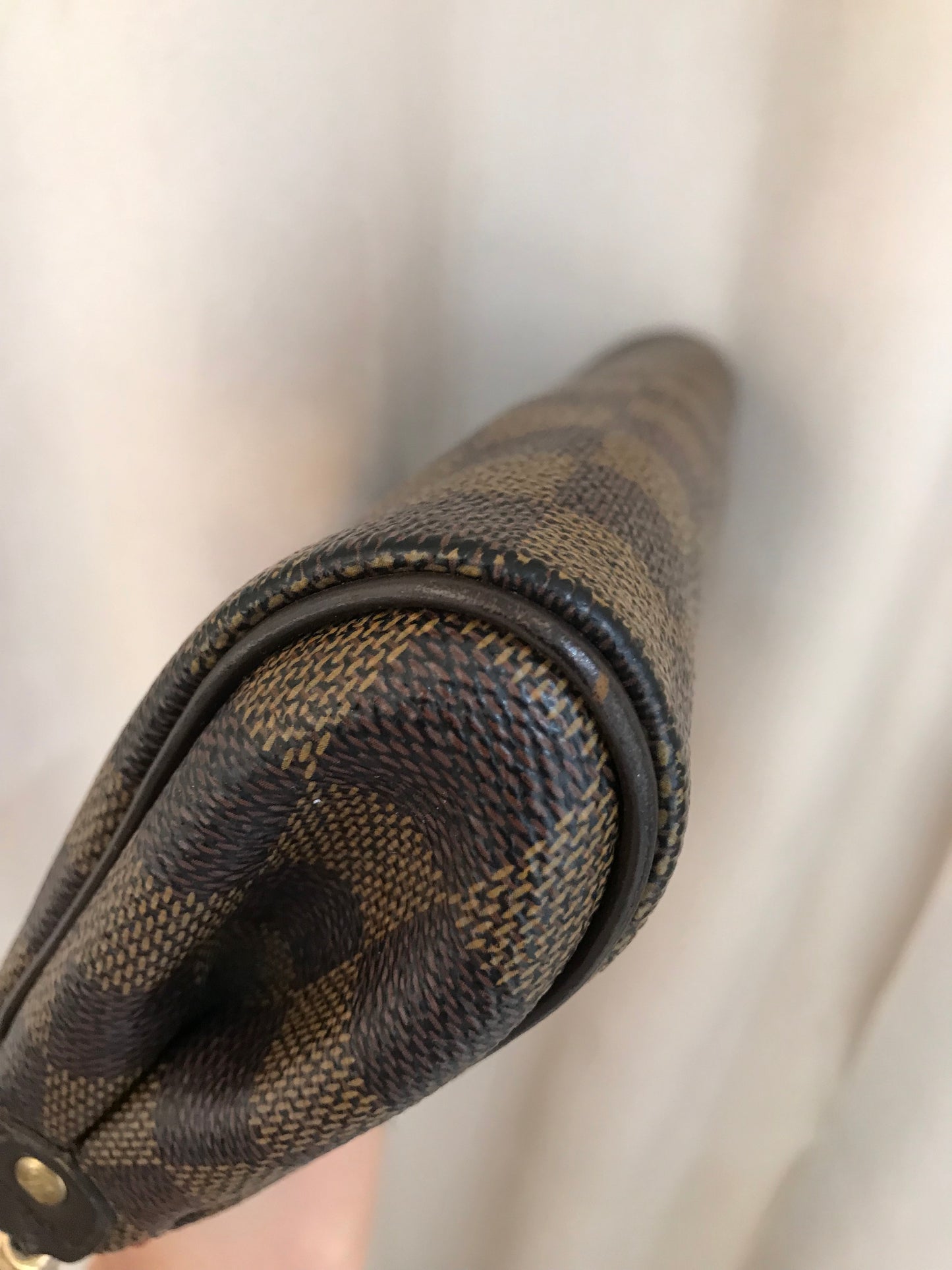 Louis Vuitton Eva Damier