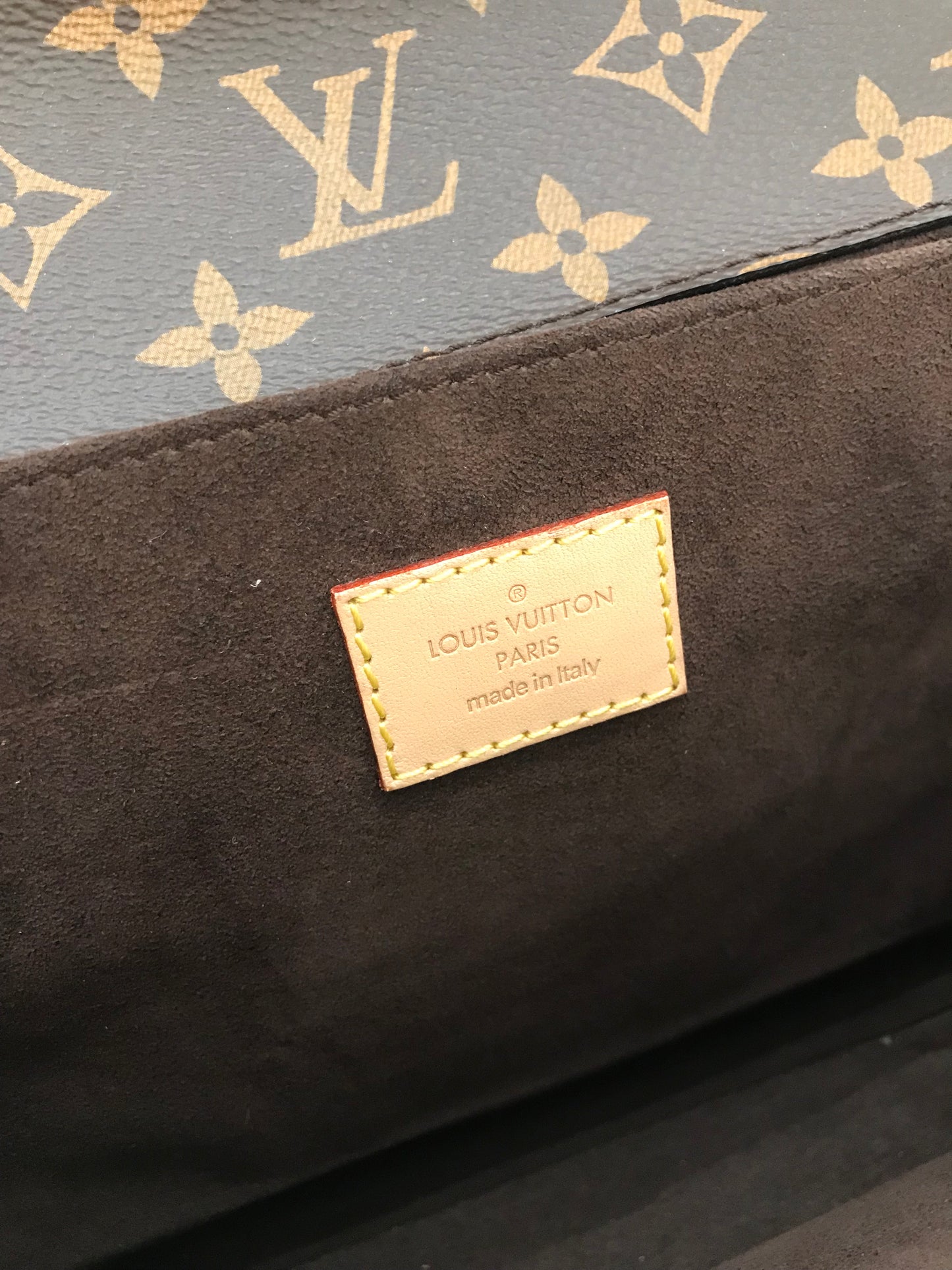 Louis Vuitton Metis