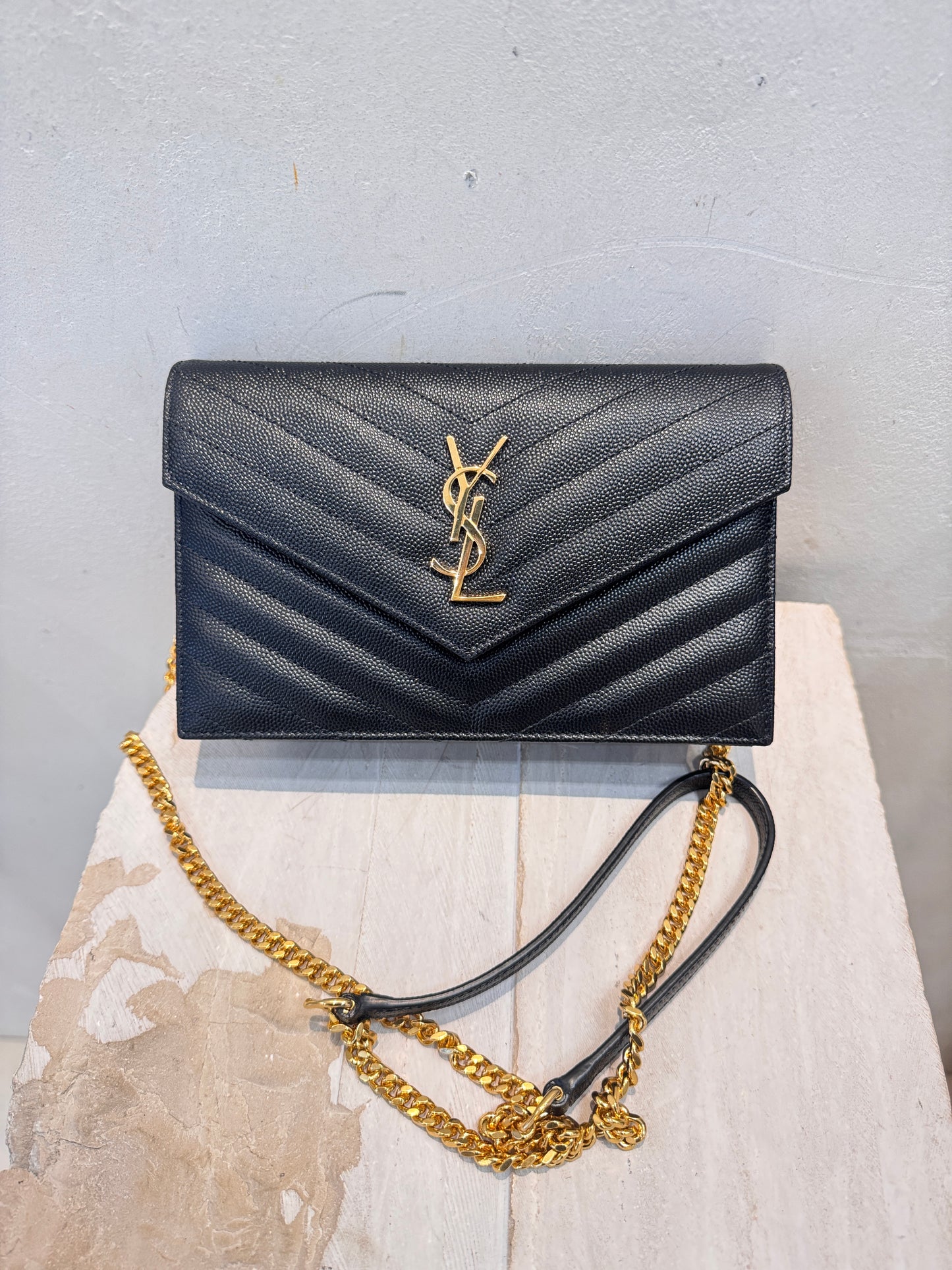 Saint Laurent Cassandre