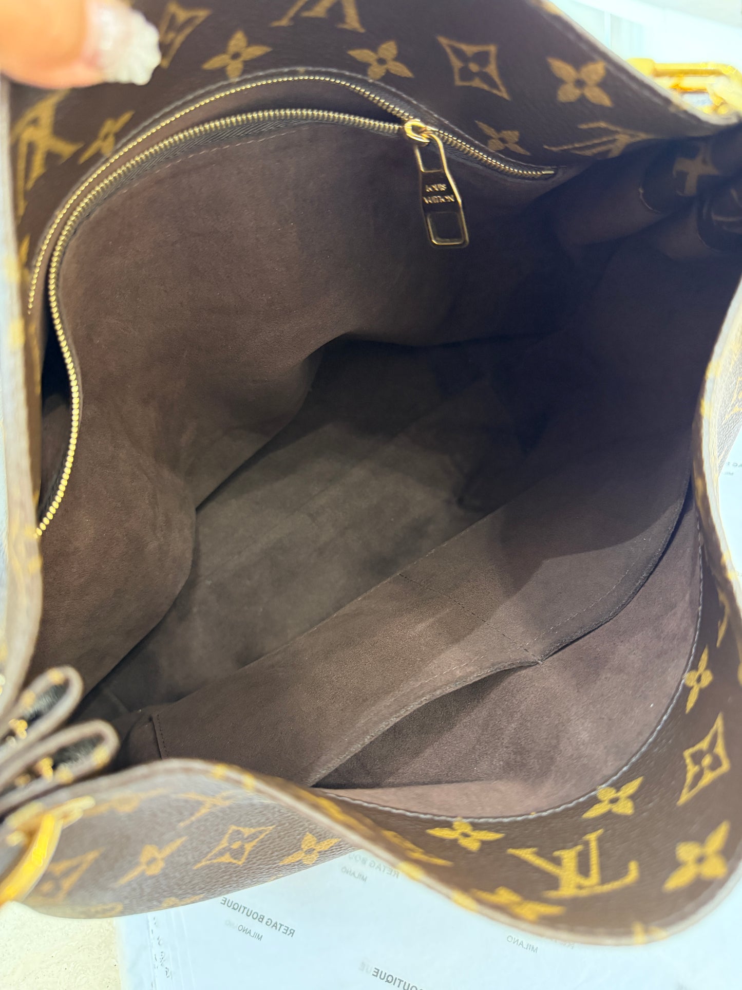 Louis Vuitton Metis Hobo