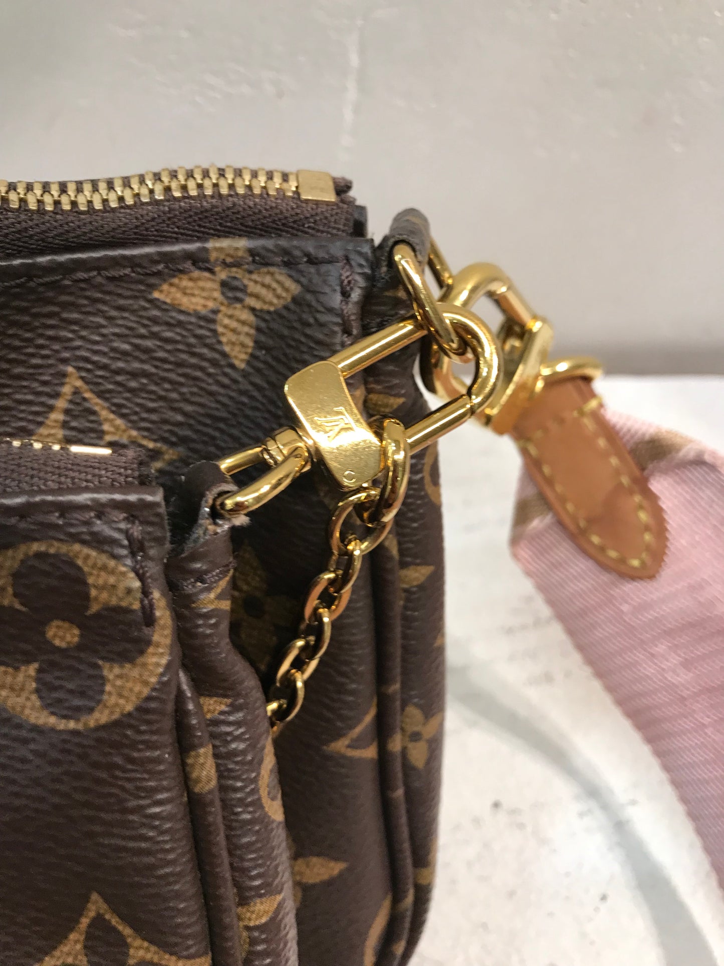 Louis Vuitton Multipochette