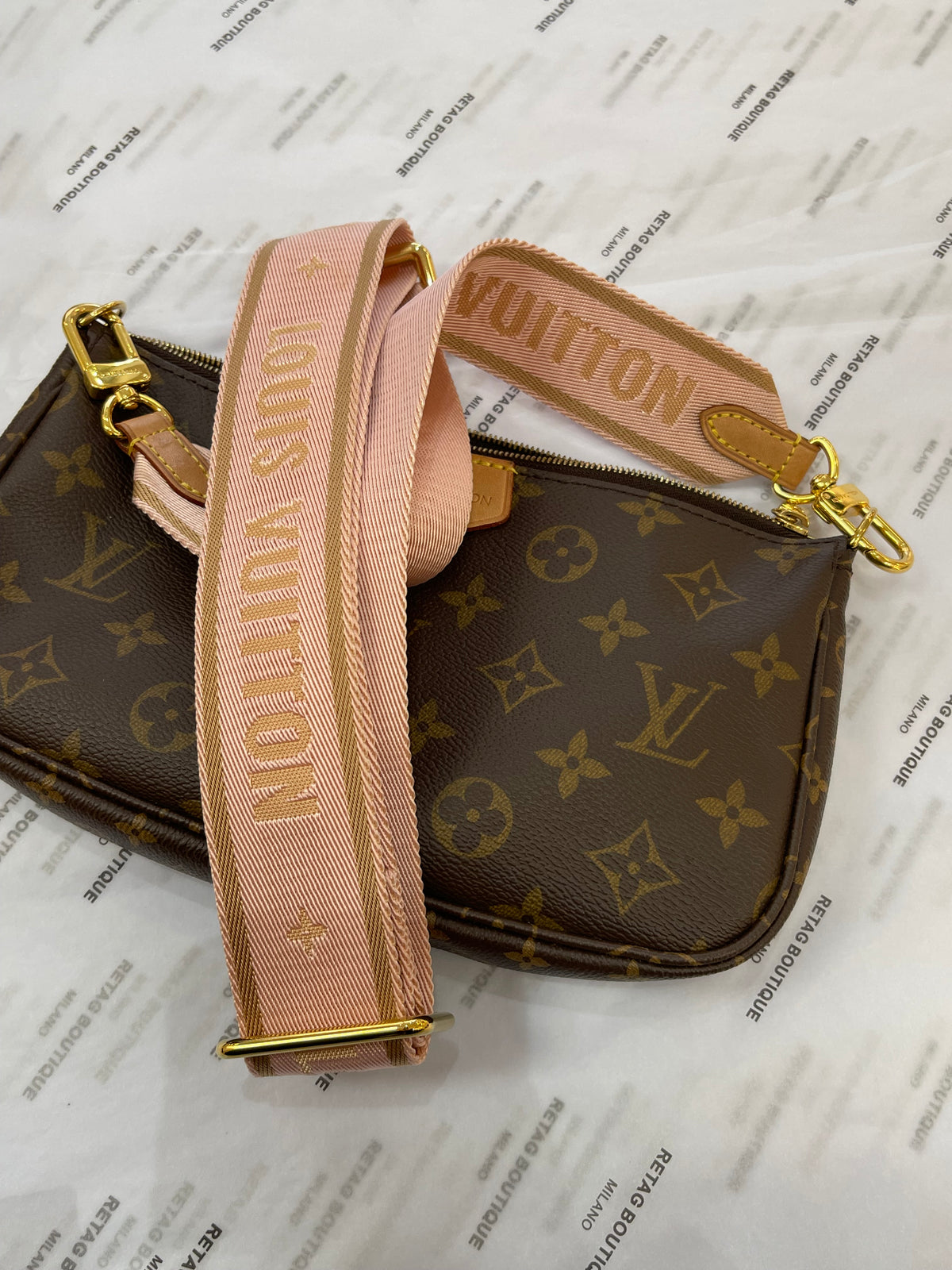 Louis Vuitton Multepochette