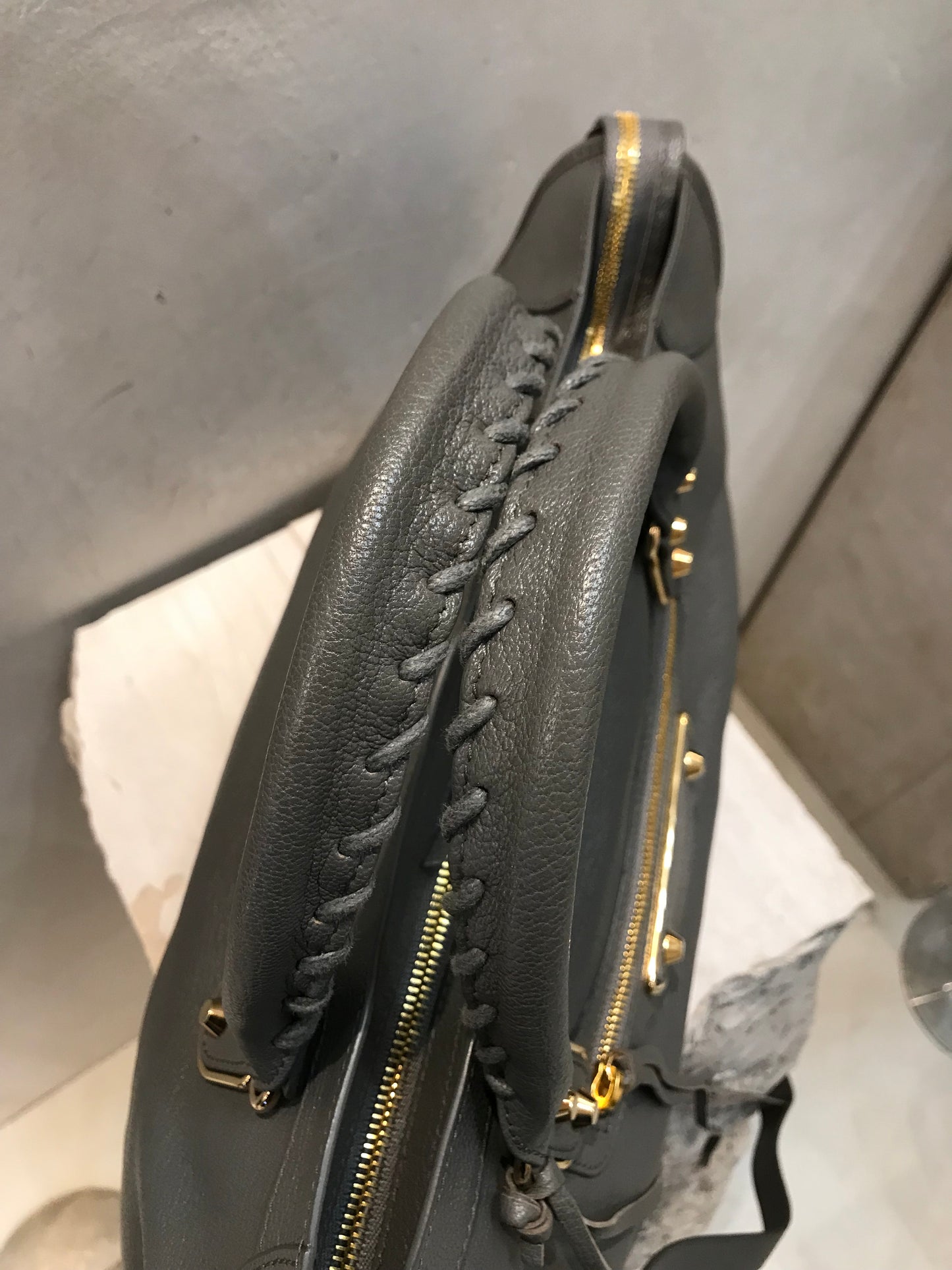 Balenciaga Classic Metallic Tg Media