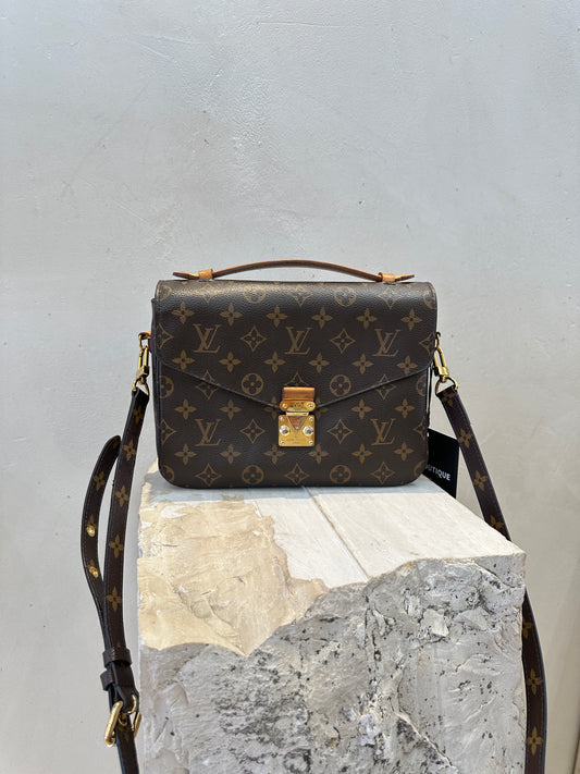 Louis Vuitton Metis
