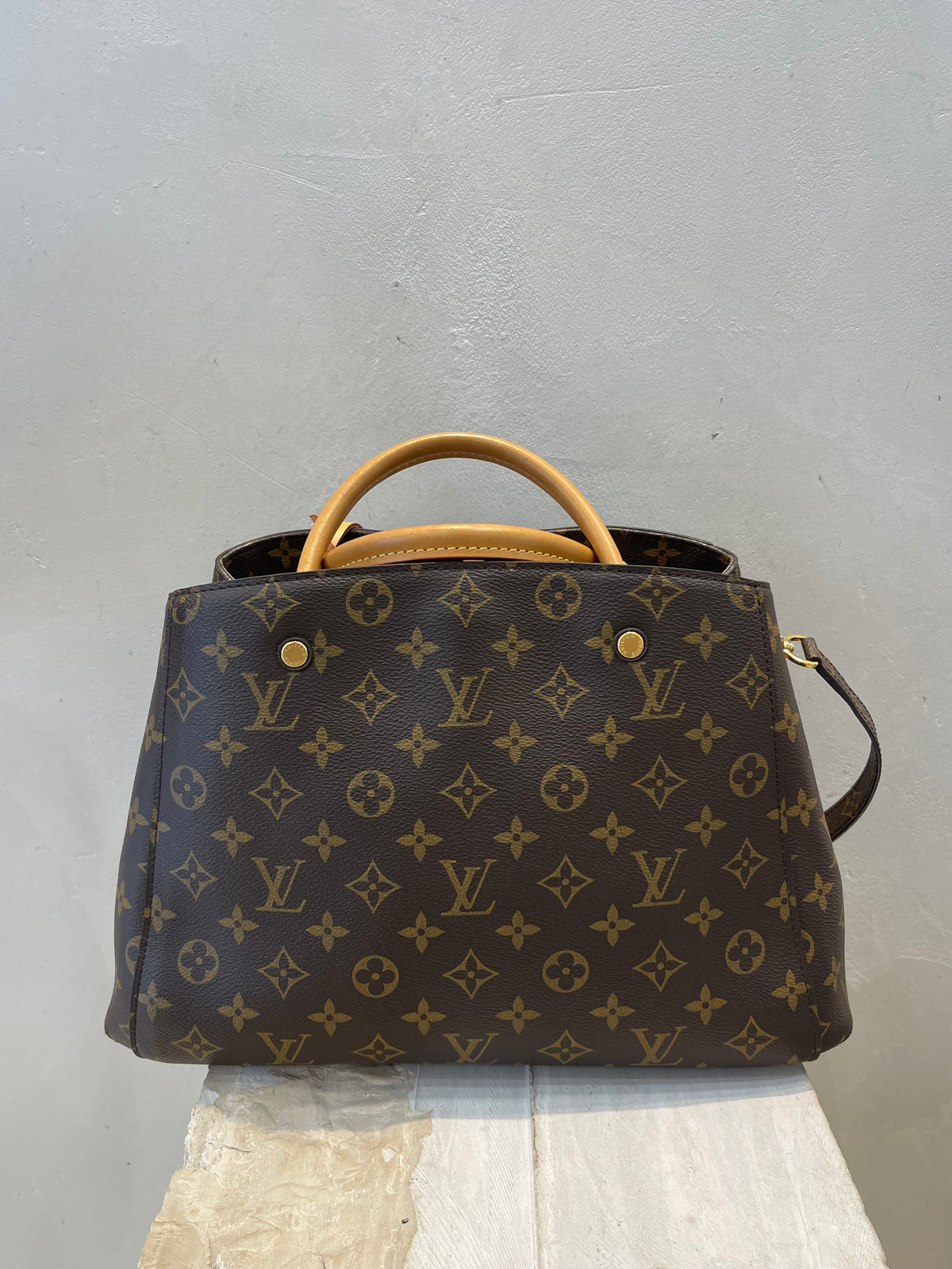 Louis Vuitton Montaigne Tg Media